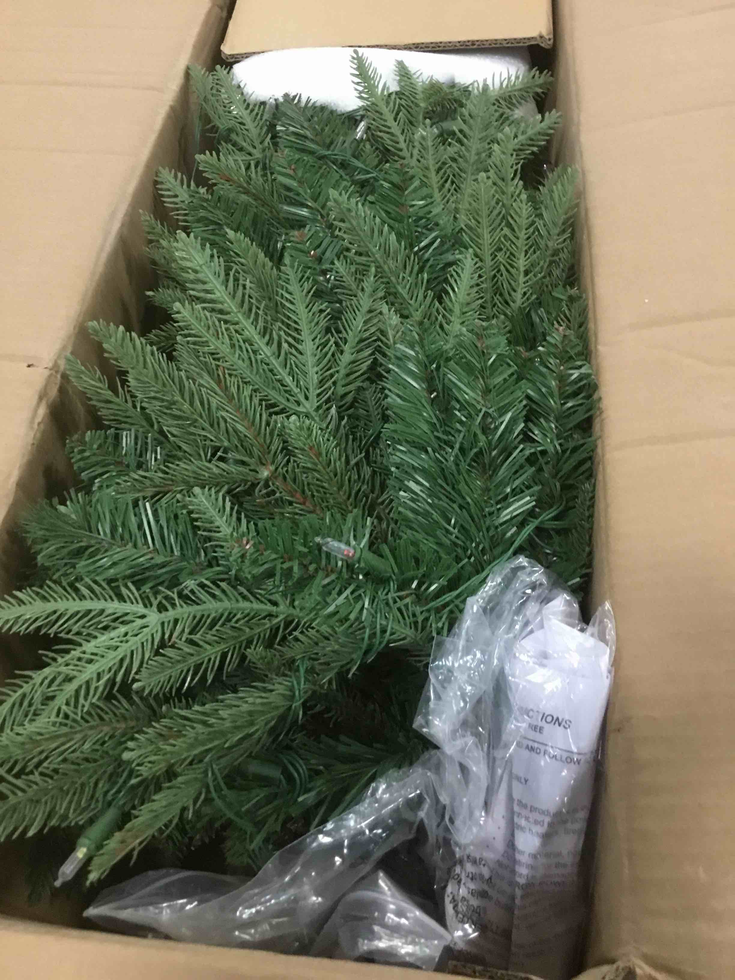 https://s3.amazonaws.com/lotting-images-prod/bidfta/PPE2314804_1743596381145.jpeg