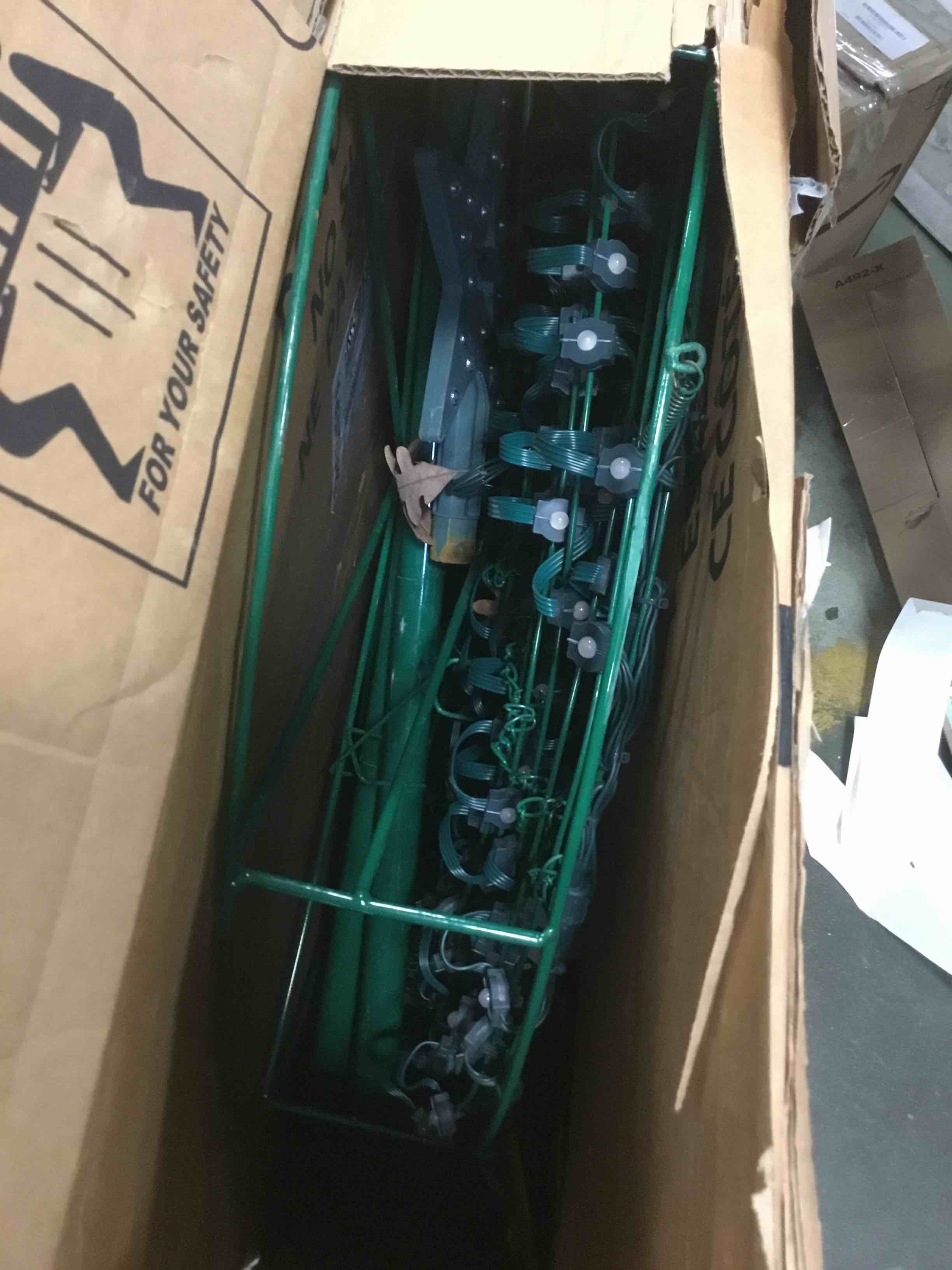 https://s3.amazonaws.com/lotting-images-prod/bidfta/PPE2314830_1743600779885.jpeg