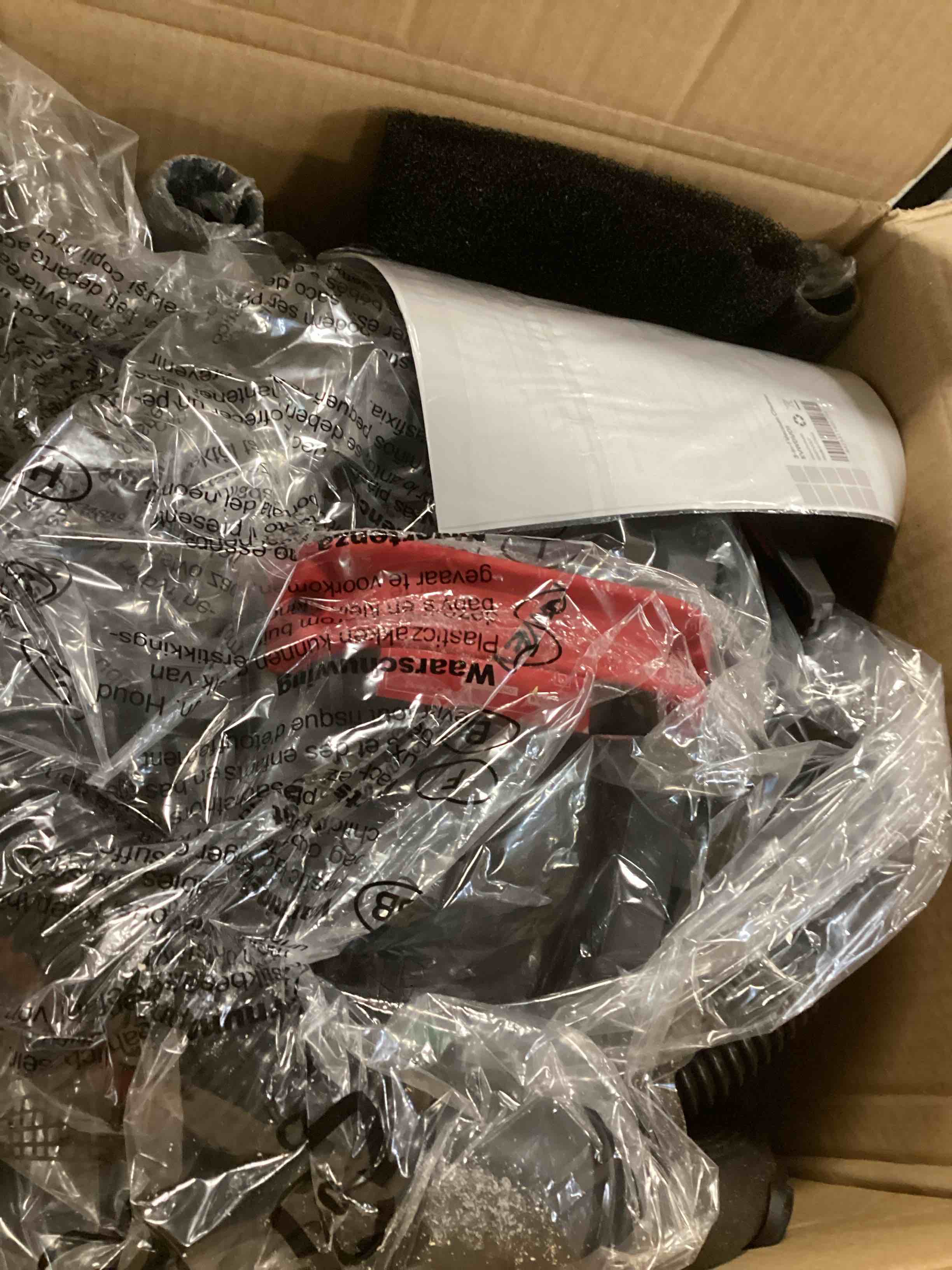 https://s3.amazonaws.com/lotting-images-prod/bidfta/PPE2315168_1743697896194.jpeg