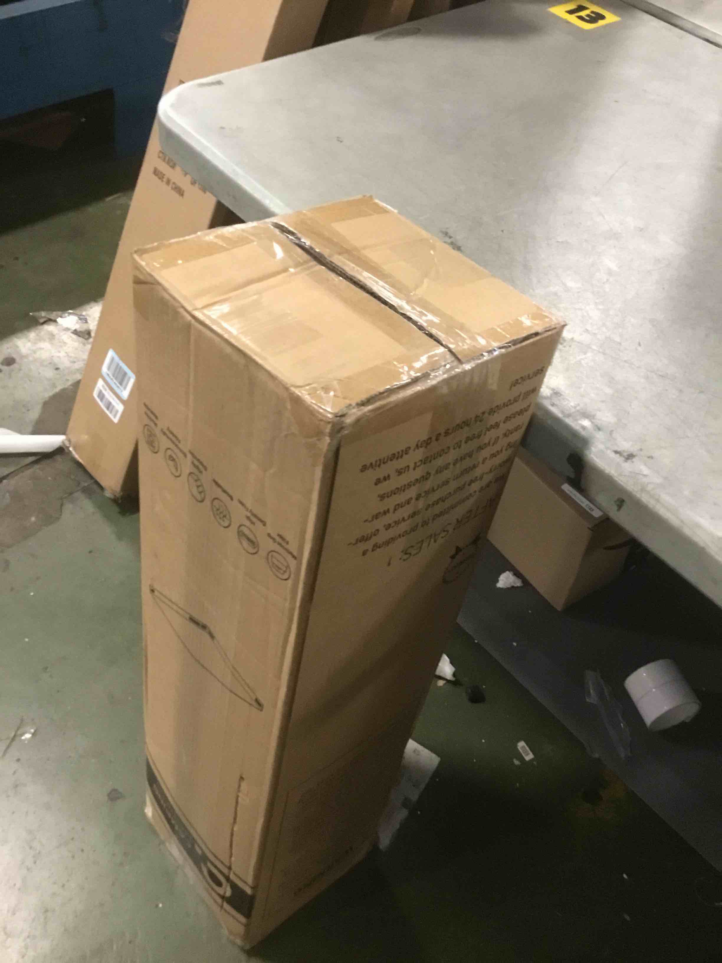 https://s3.amazonaws.com/lotting-images-prod/bidfta/PPE2315356_1743781366926.jpeg