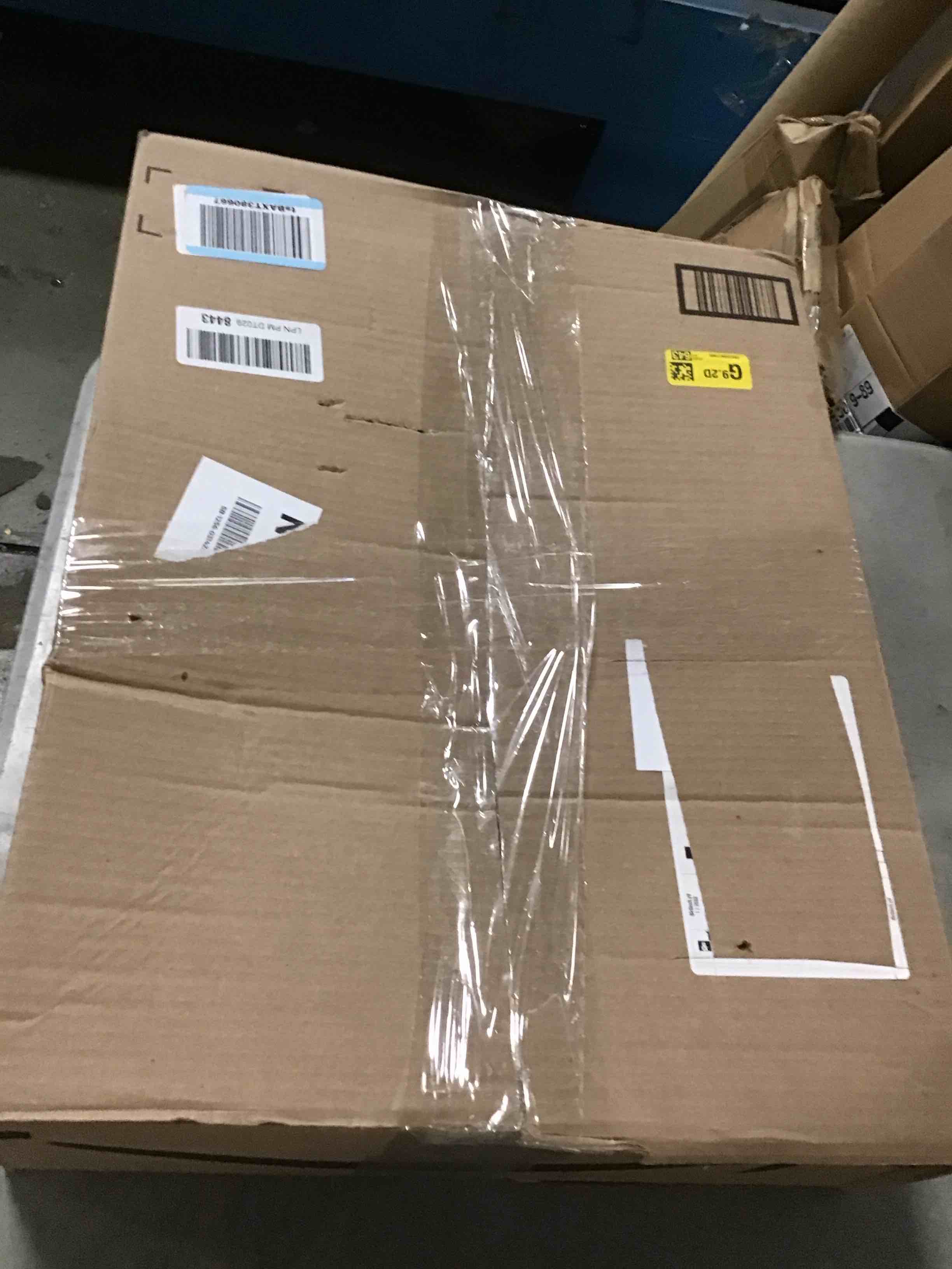 https://s3.amazonaws.com/lotting-images-prod/bidfta/PPE2315384_1743788366443.jpeg