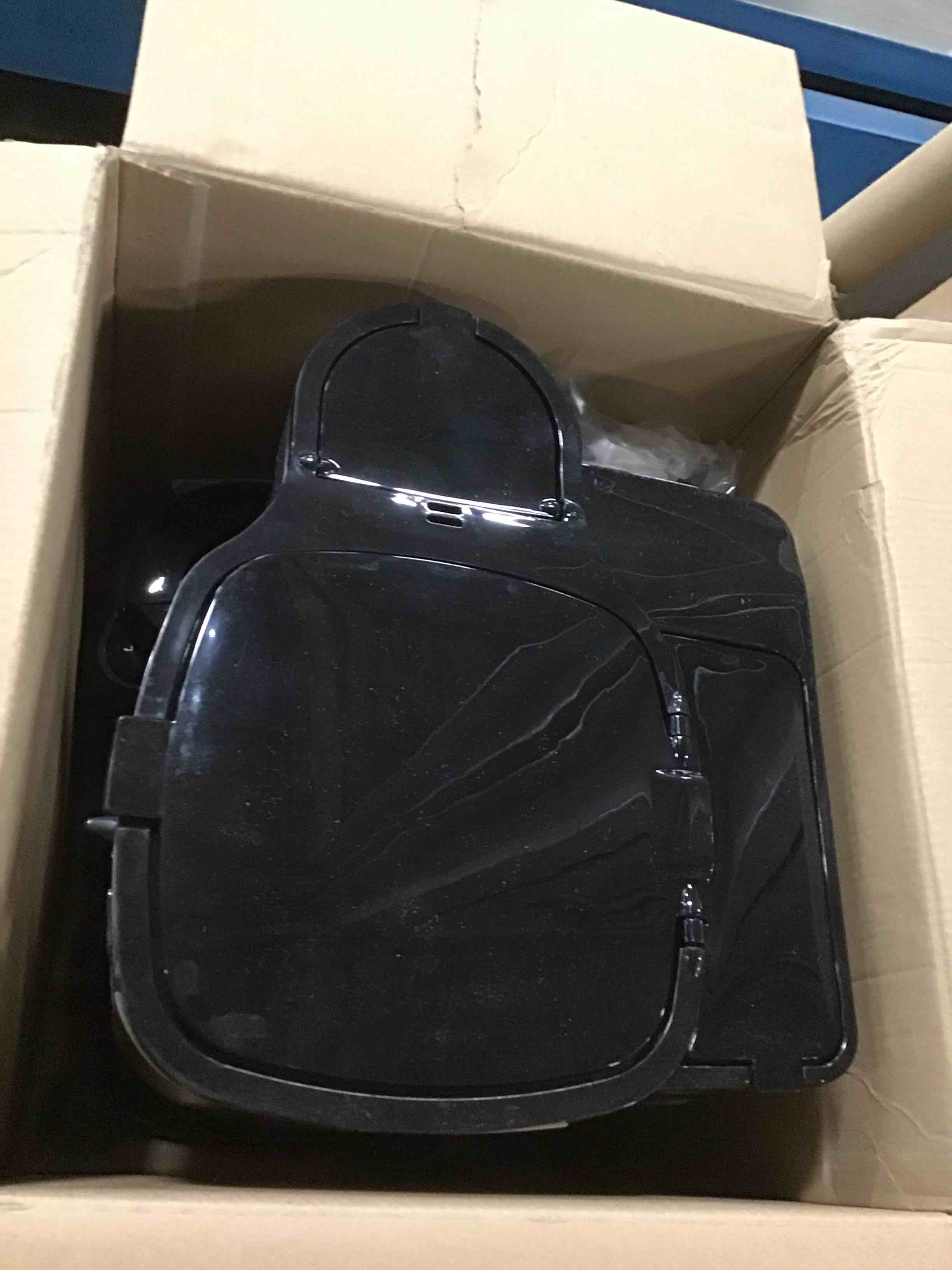 https://s3.amazonaws.com/lotting-images-prod/bidfta/PPE2315424_1743792061574.jpeg