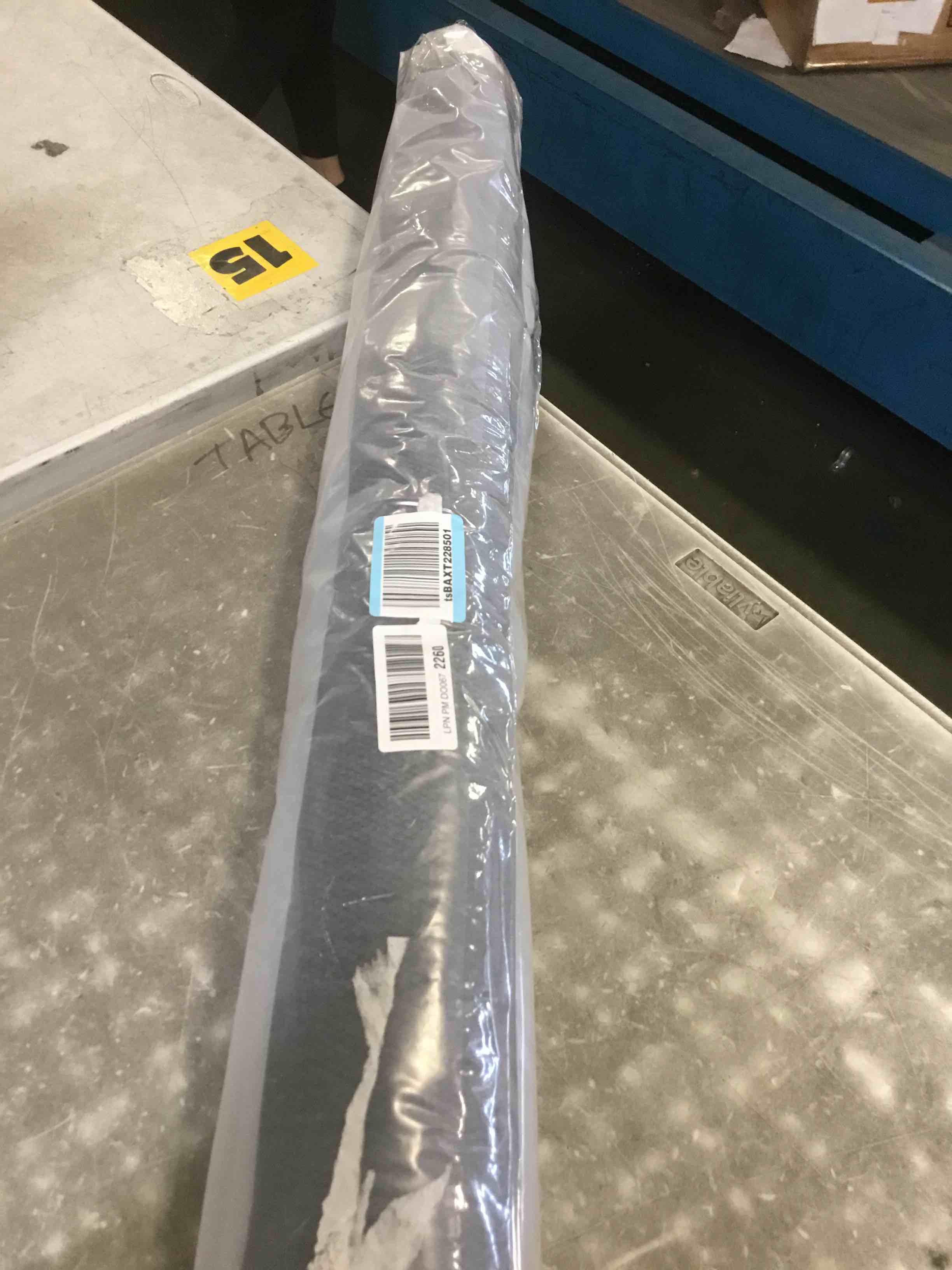 https://s3.amazonaws.com/lotting-images-prod/bidfta/PPE2315524_1744037171326.jpeg