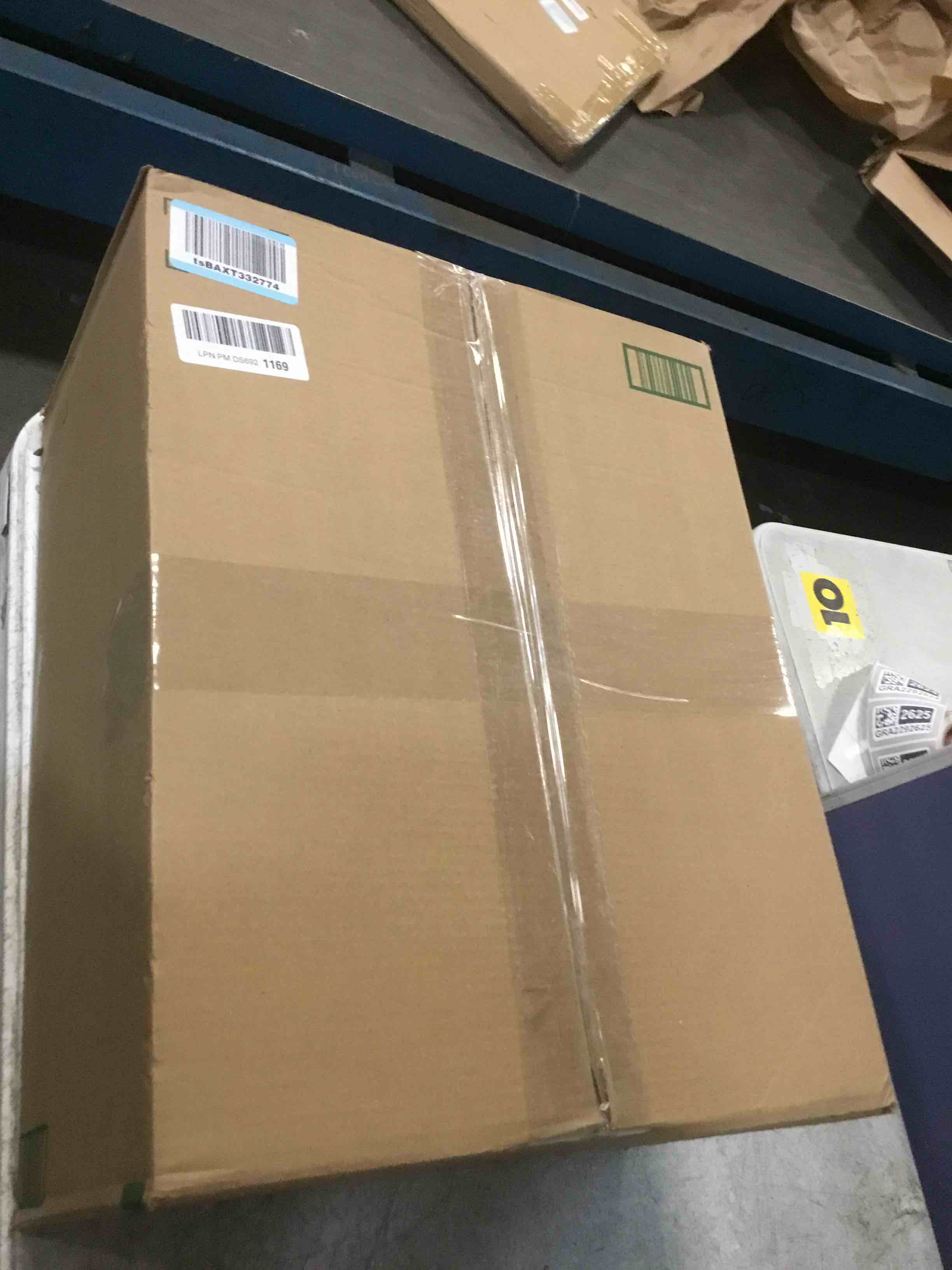 https://s3.amazonaws.com/lotting-images-prod/bidfta/PPE2315659_1744115267913.jpeg