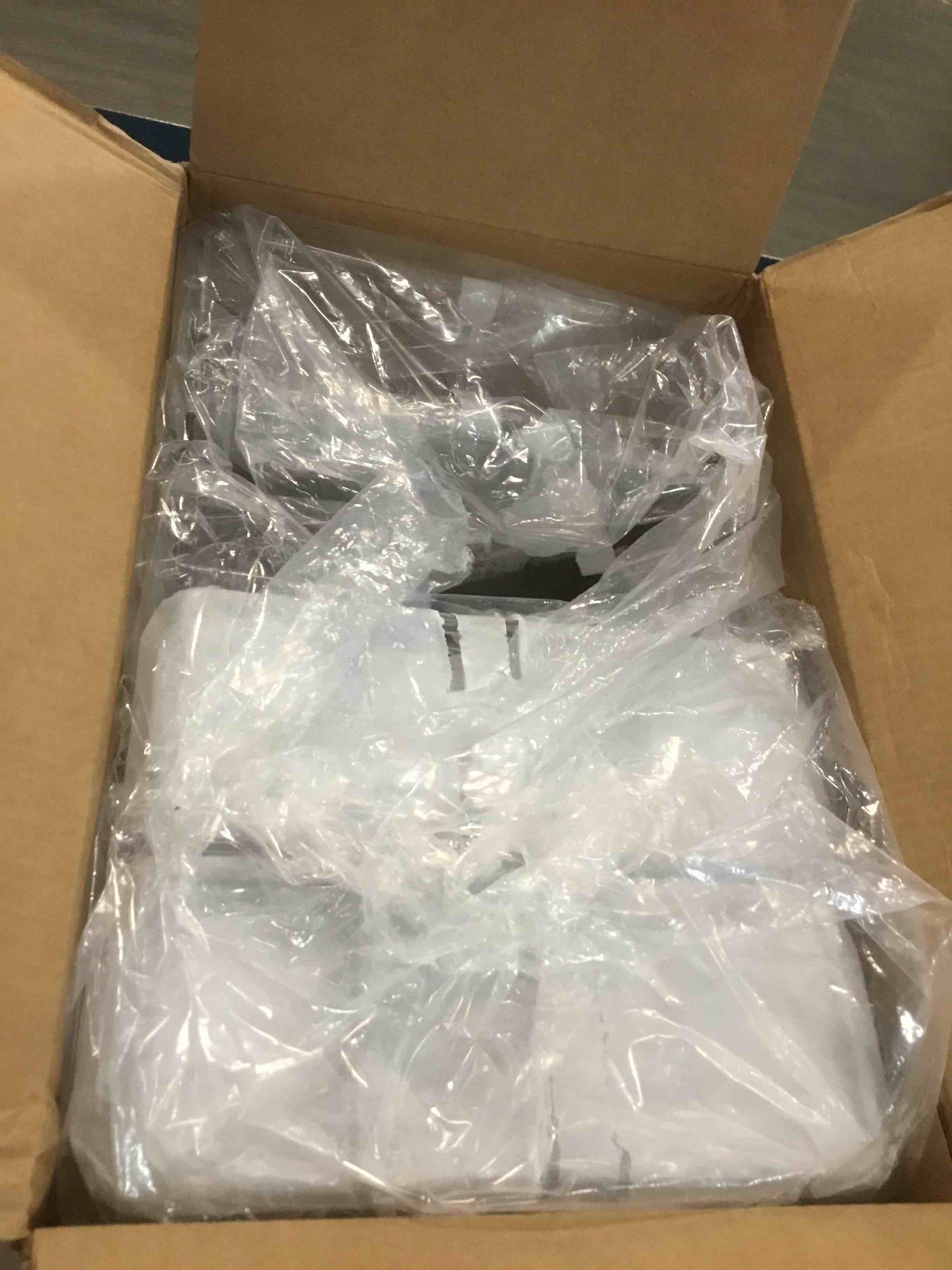 https://s3.amazonaws.com/lotting-images-prod/bidfta/PPE2316884_1744981529211.jpeg