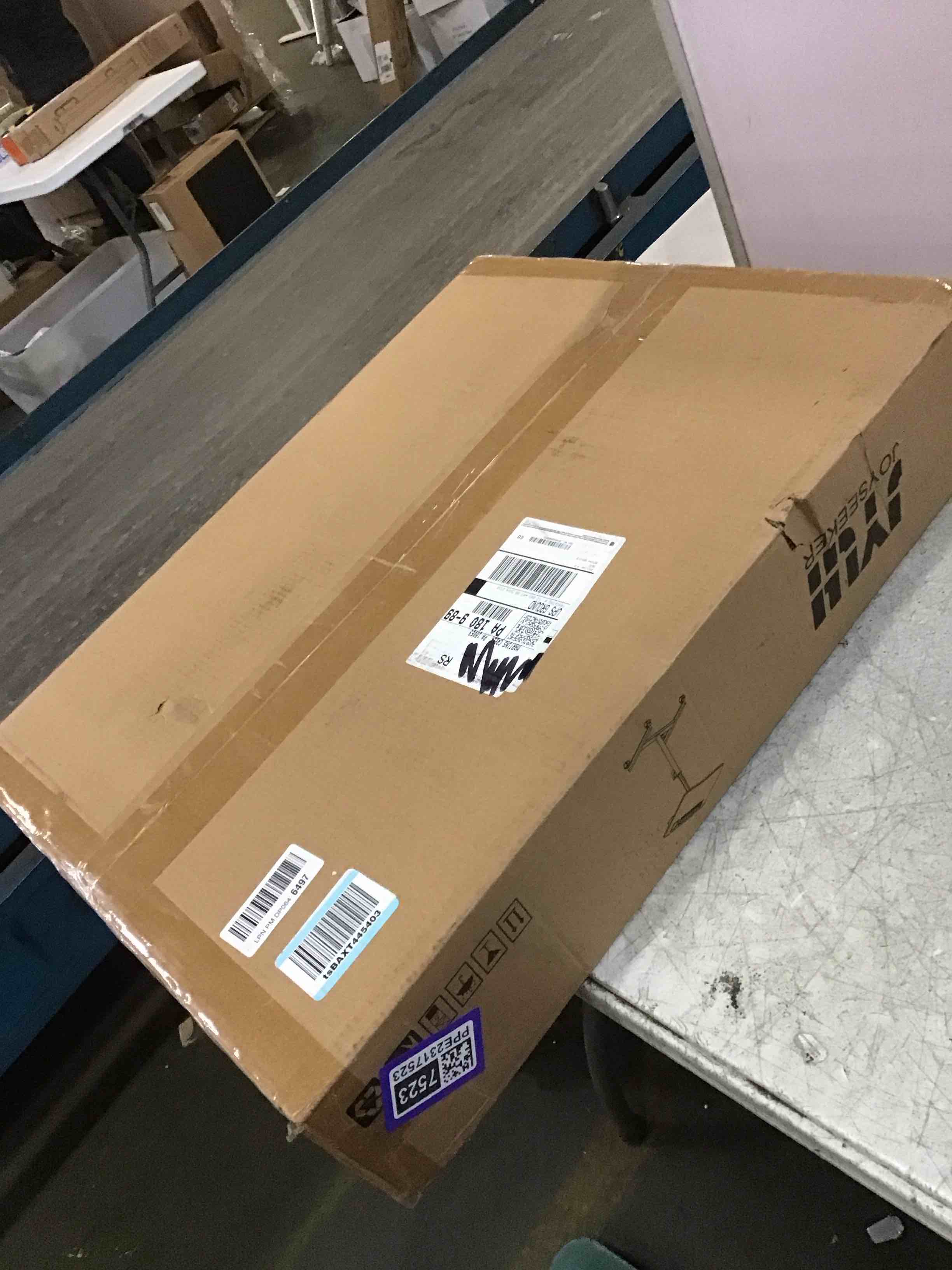 https://s3.amazonaws.com/lotting-images-prod/bidfta/PPE2317523_1742311874460.jpeg