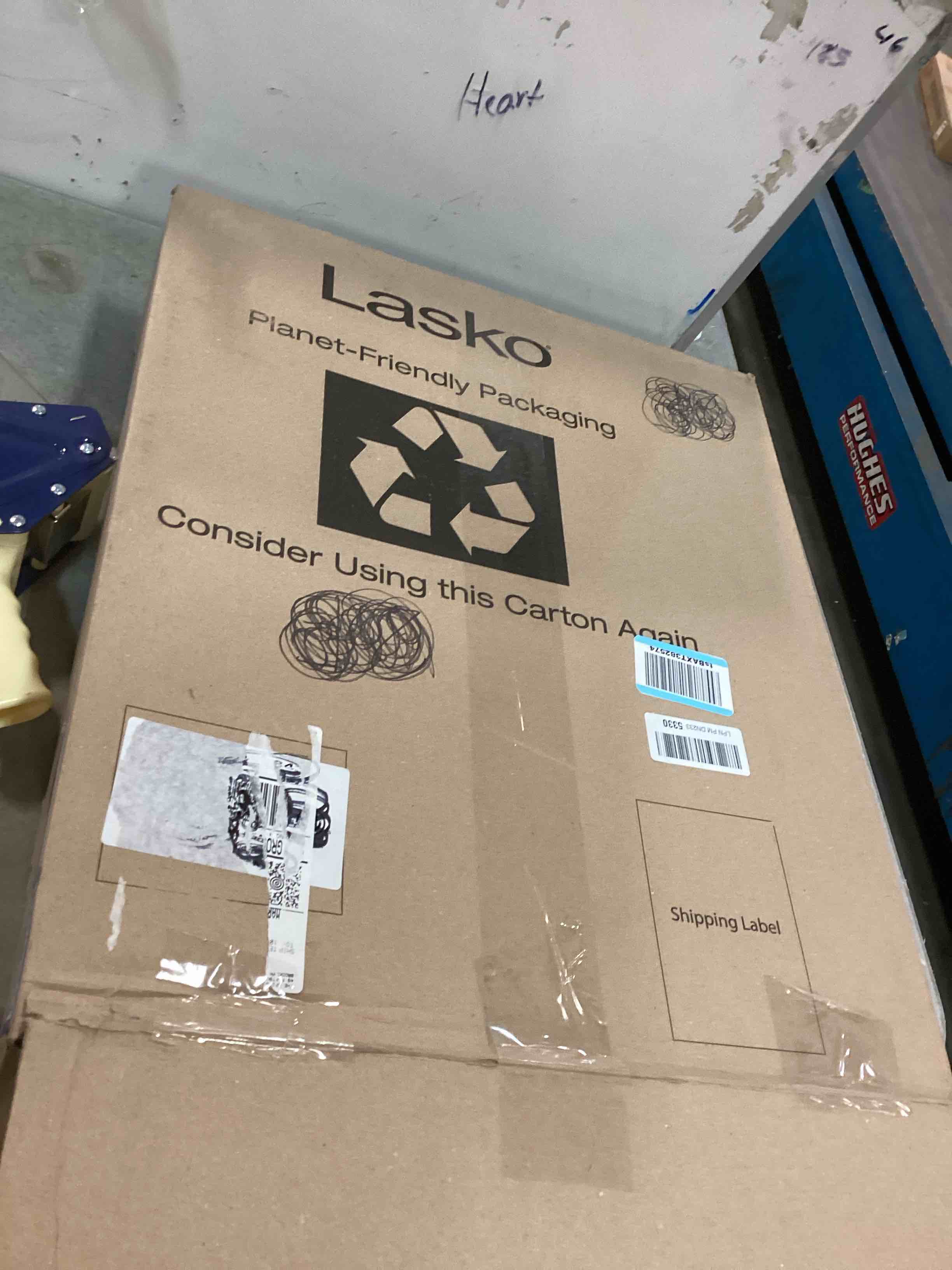 https://s3.amazonaws.com/lotting-images-prod/bidfta/PPE2317596_1742389982614.jpeg