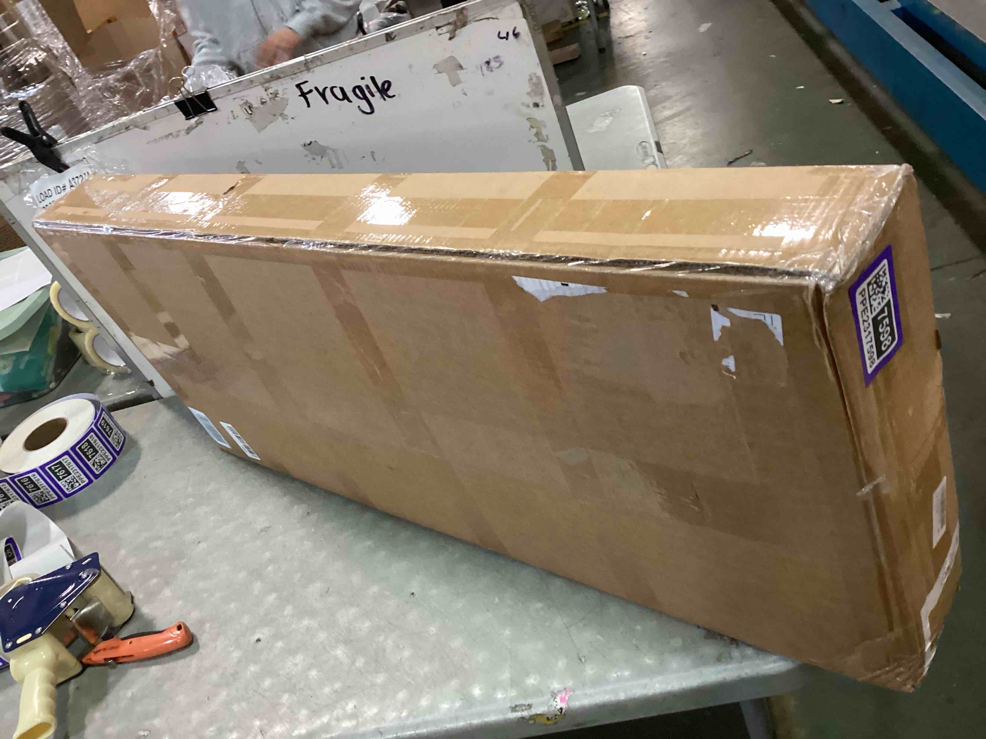 https://s3.amazonaws.com/lotting-images-prod/bidfta/PPE2317598_1742390166290.jpeg
