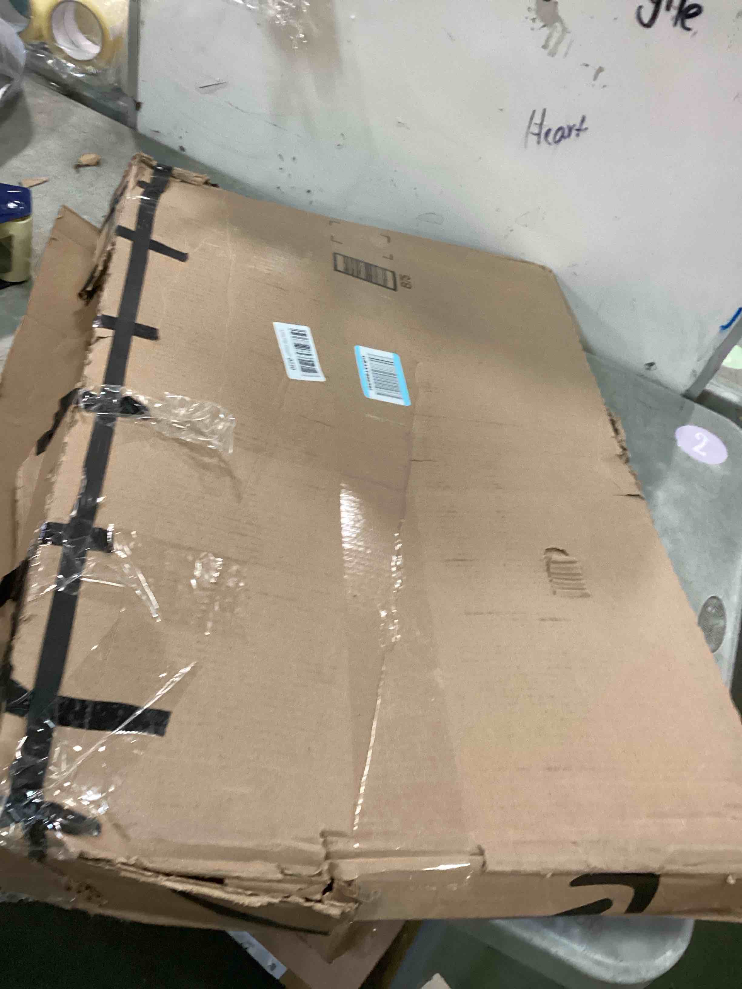 https://s3.amazonaws.com/lotting-images-prod/bidfta/PPE2317697_1742407308036.jpeg