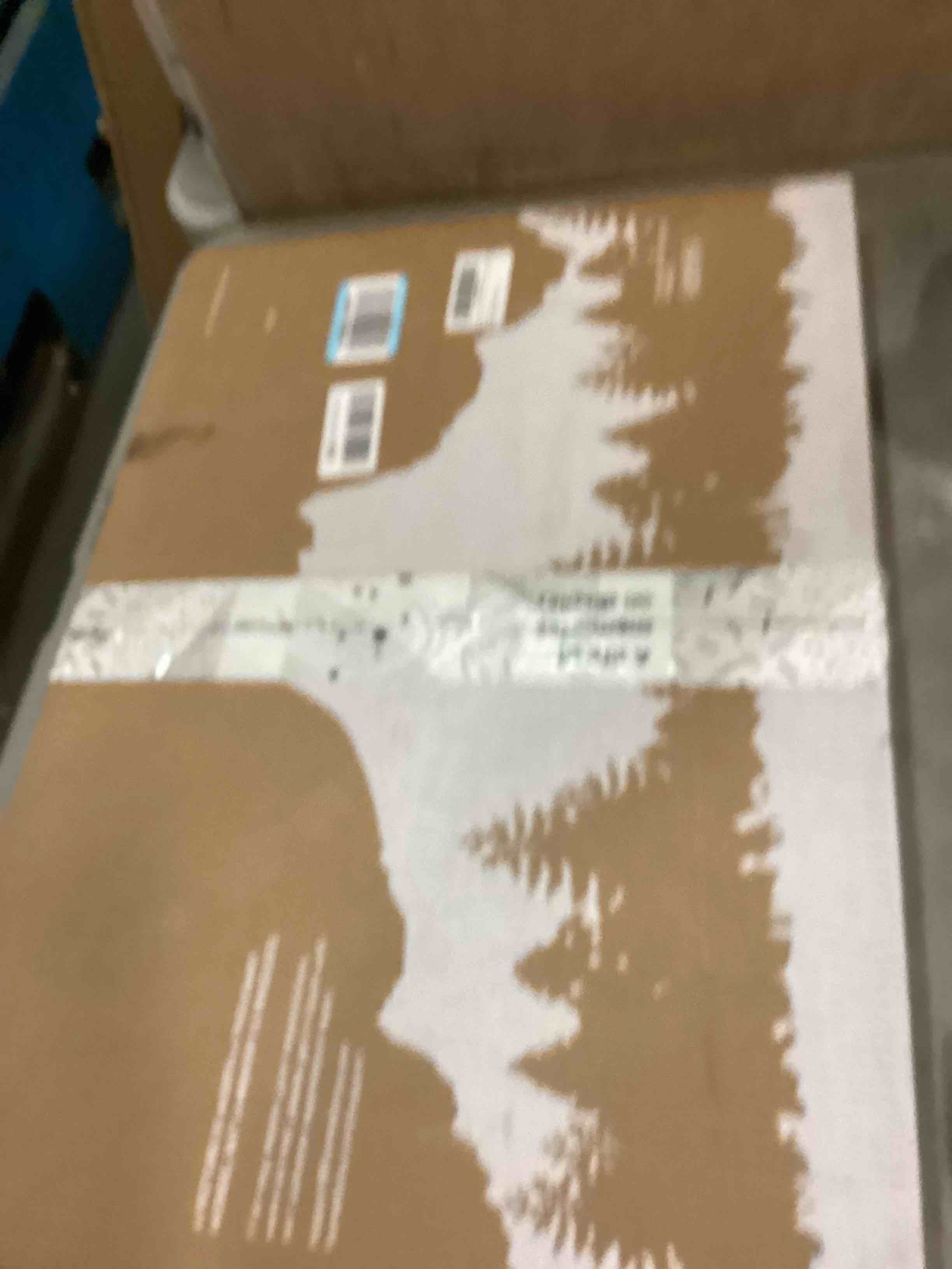 https://s3.amazonaws.com/lotting-images-prod/bidfta/PPE2317781_1742474195922.jpeg