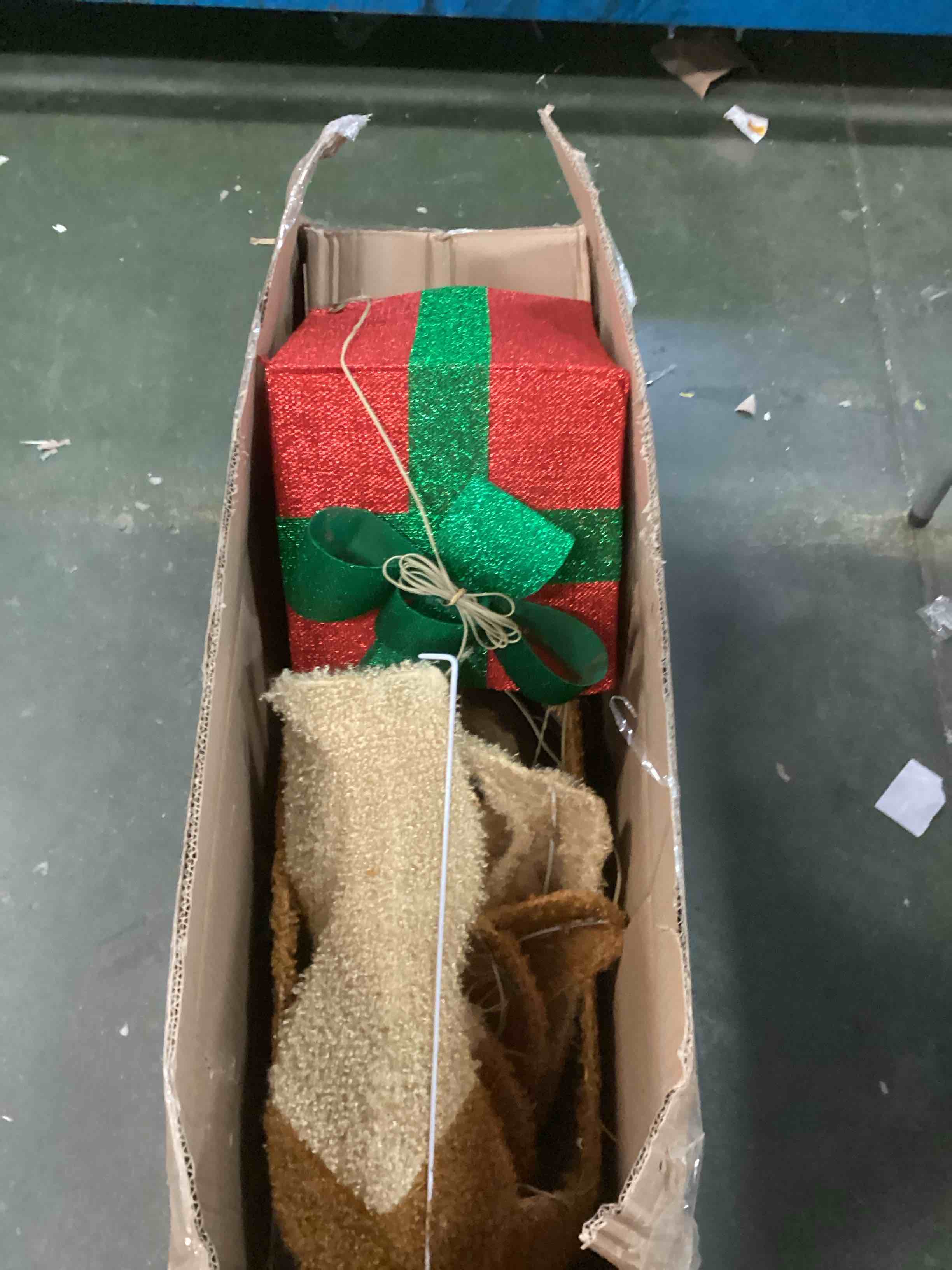 https://s3.amazonaws.com/lotting-images-prod/bidfta/PPE2317907_1742496051123.jpeg