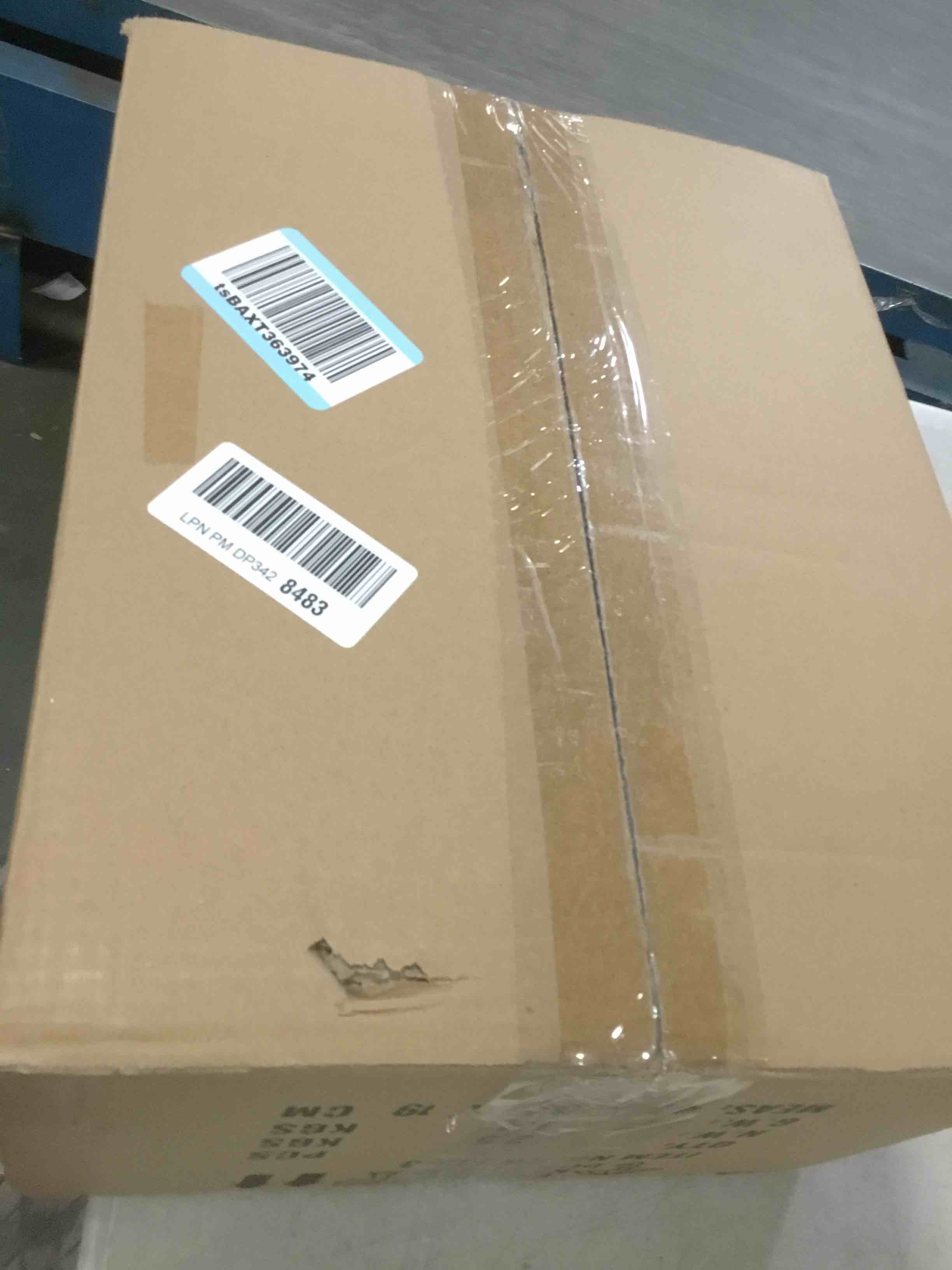 https://s3.amazonaws.com/lotting-images-prod/bidfta/PPE2318270_1742839063555.jpeg