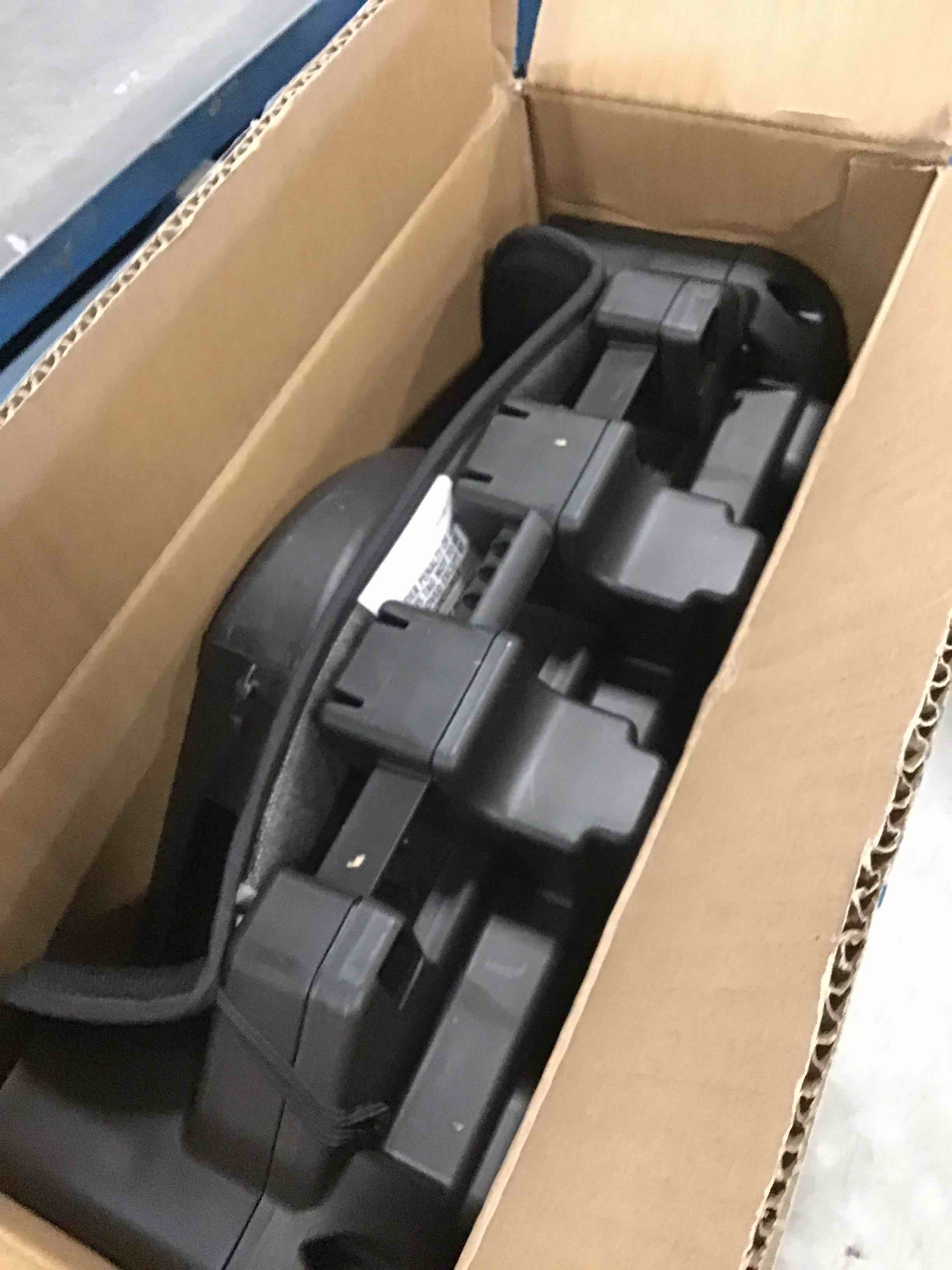 https://s3.amazonaws.com/lotting-images-prod/bidfta/PPE2318657_1742999806076.jpeg