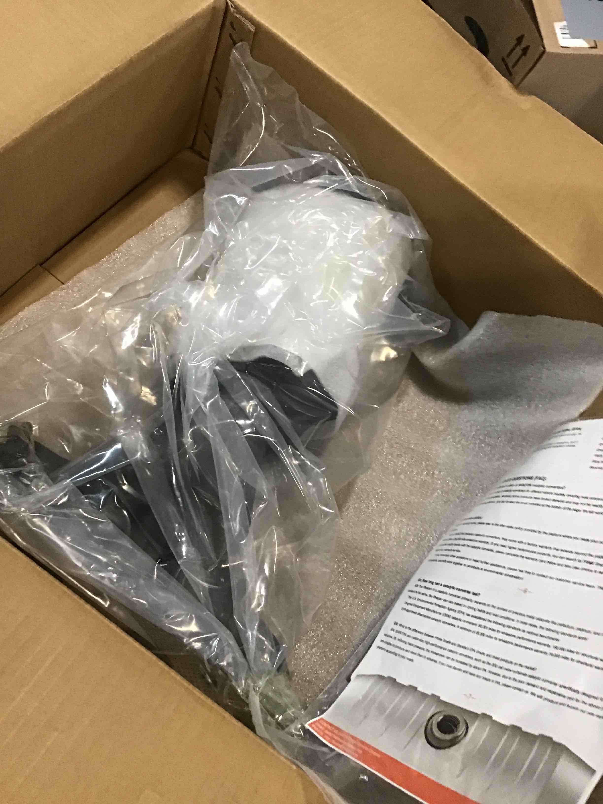 https://s3.amazonaws.com/lotting-images-prod/bidfta/PPE2318688_1743002682455.jpeg