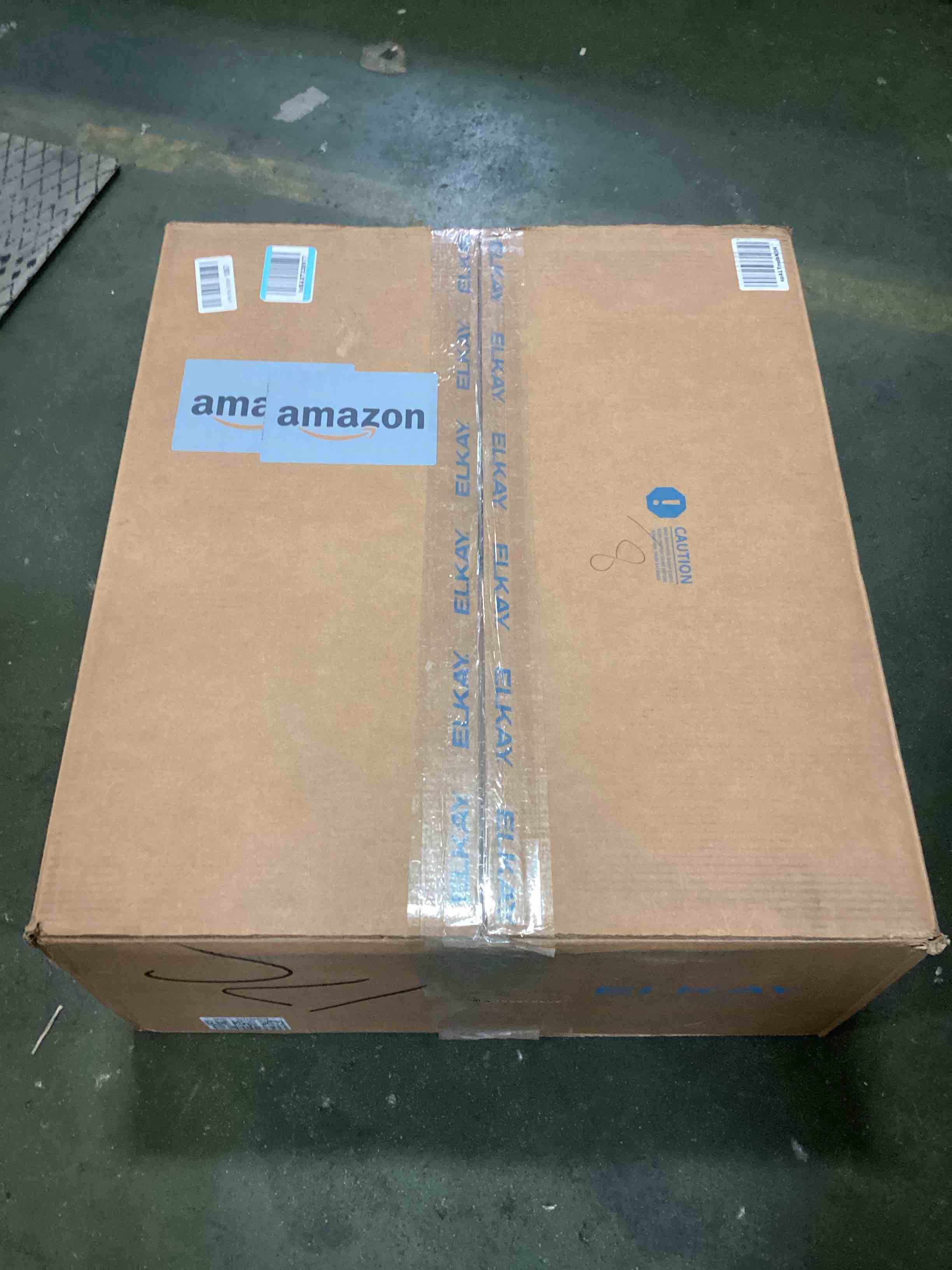 https://s3.amazonaws.com/lotting-images-prod/bidfta/PPE2319613_1745934792547.jpeg