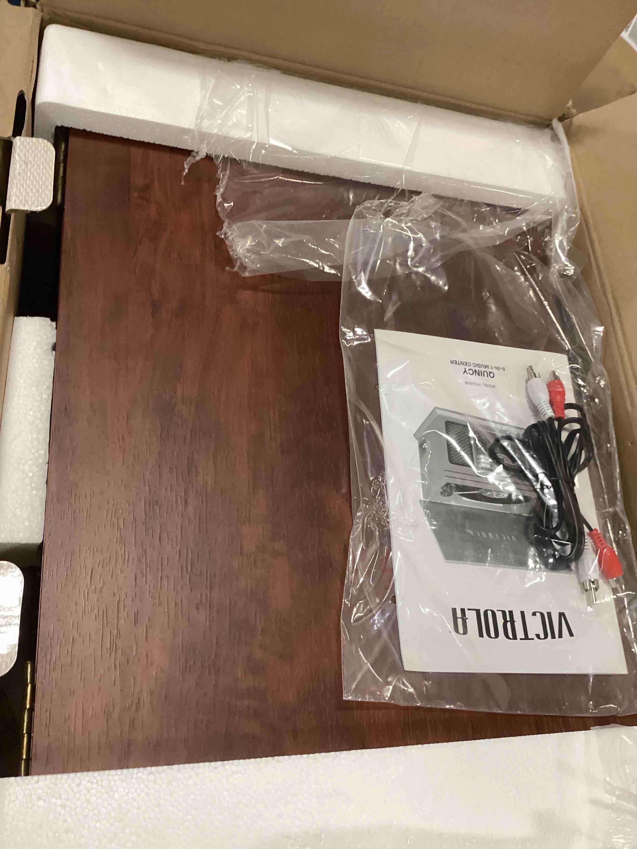https://s3.amazonaws.com/lotting-images-prod/bidfta/PPE2319959_1746104605082.jpeg