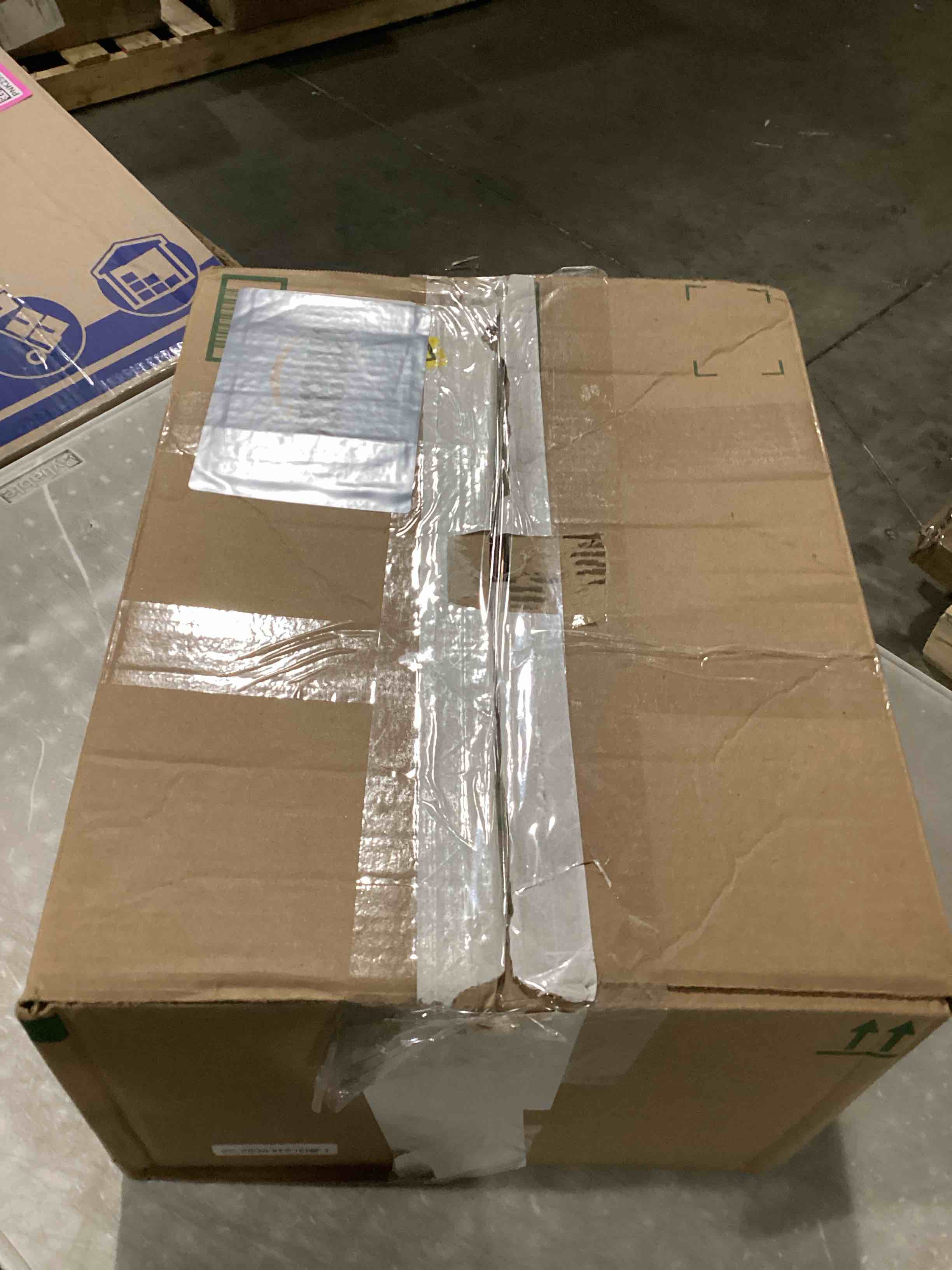 https://s3.amazonaws.com/lotting-images-prod/bidfta/PPE2344002_1750941040680.jpeg
