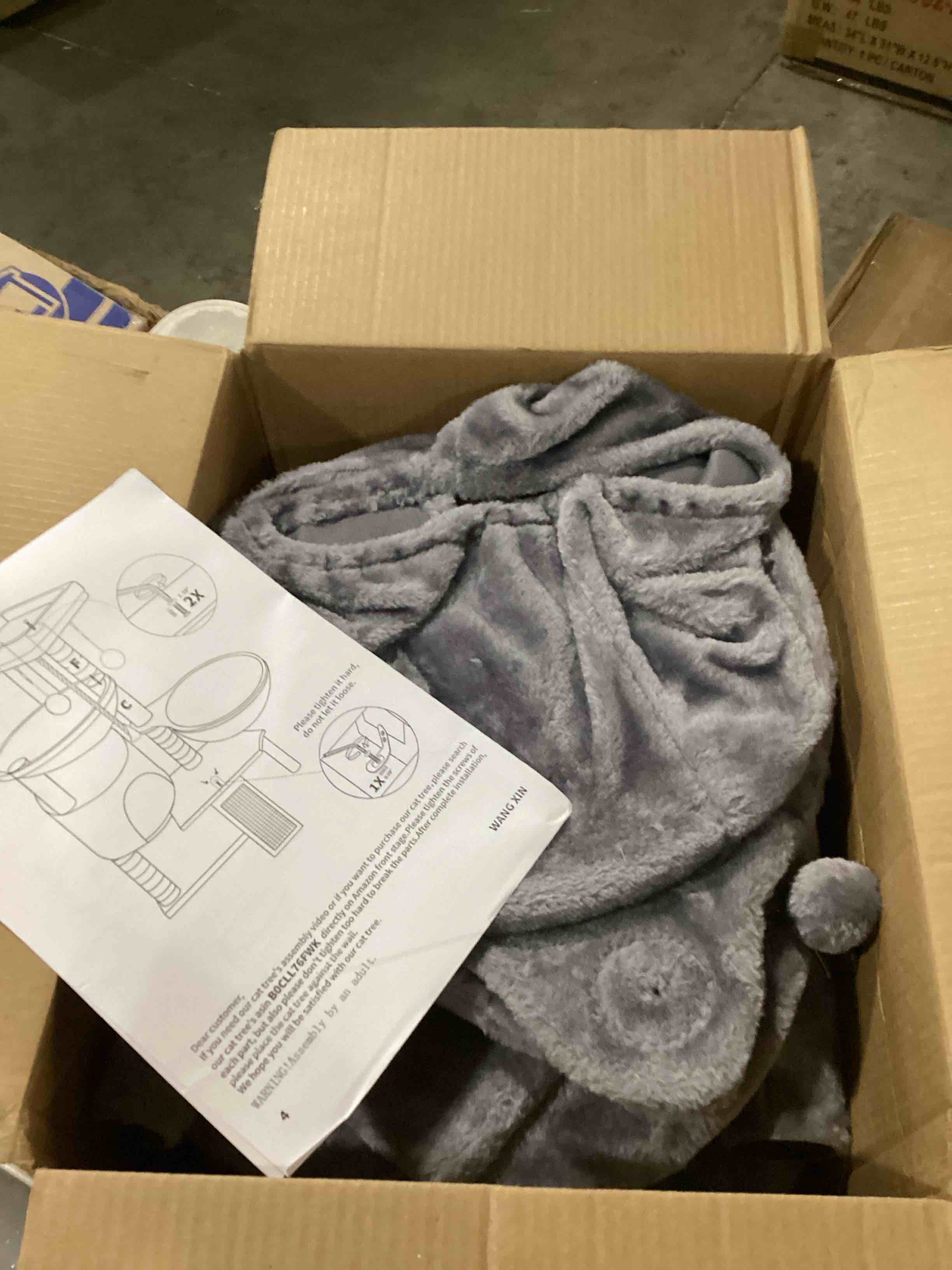 https://s3.amazonaws.com/lotting-images-prod/bidfta/PPE2344002_1750941064619.jpeg