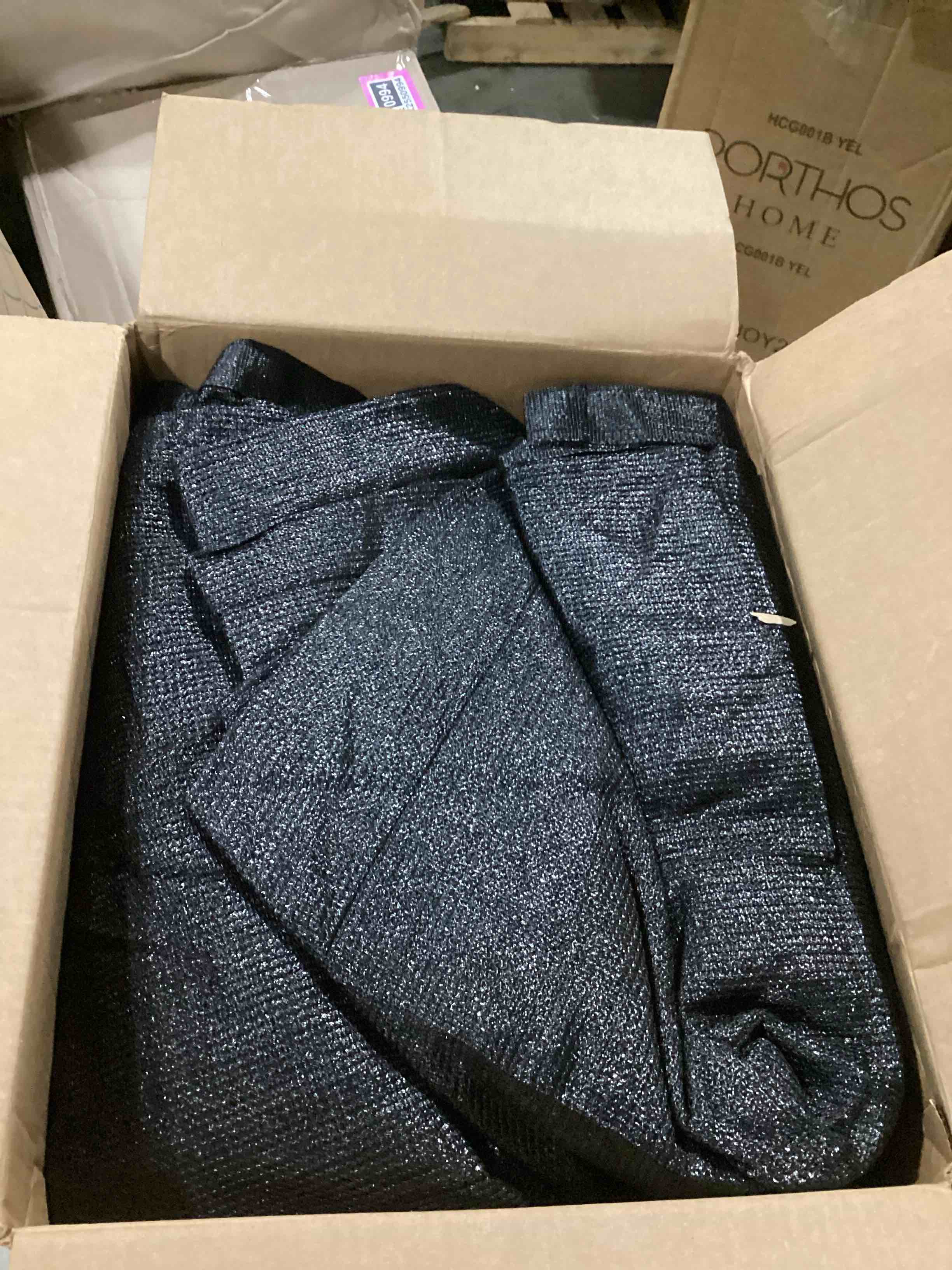 https://s3.amazonaws.com/lotting-images-prod/bidfta/PPE2344005_1750941334093.jpeg