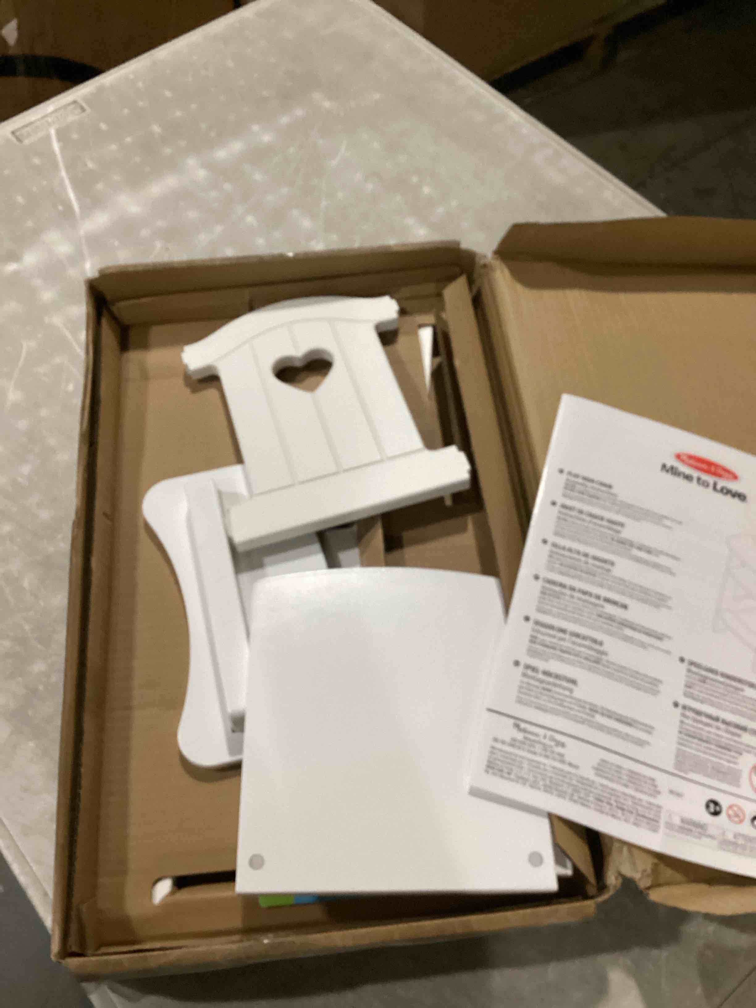 https://s3.amazonaws.com/lotting-images-prod/bidfta/PPE2344133_1750962600786.jpeg