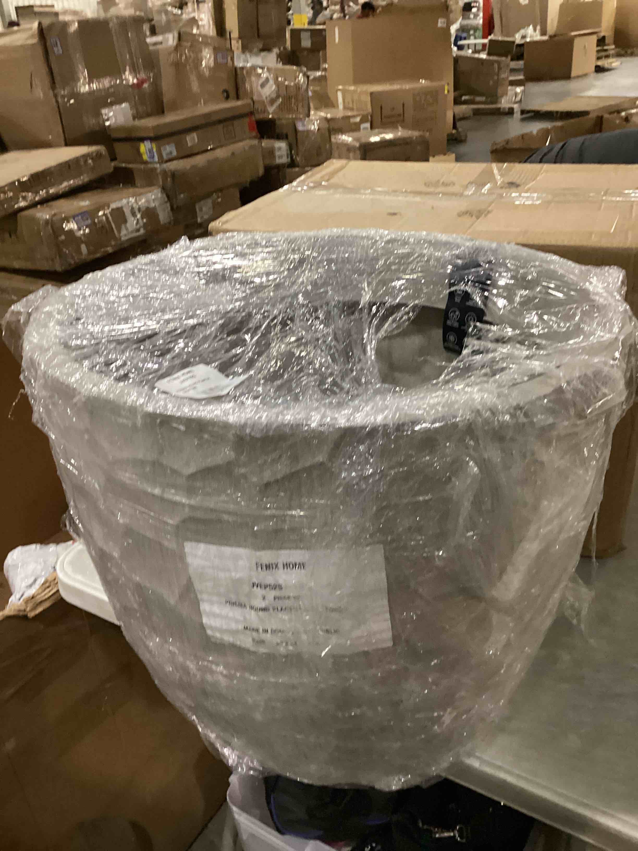 https://s3.amazonaws.com/lotting-images-prod/bidfta/PPE2344175_1751030808746.jpeg
