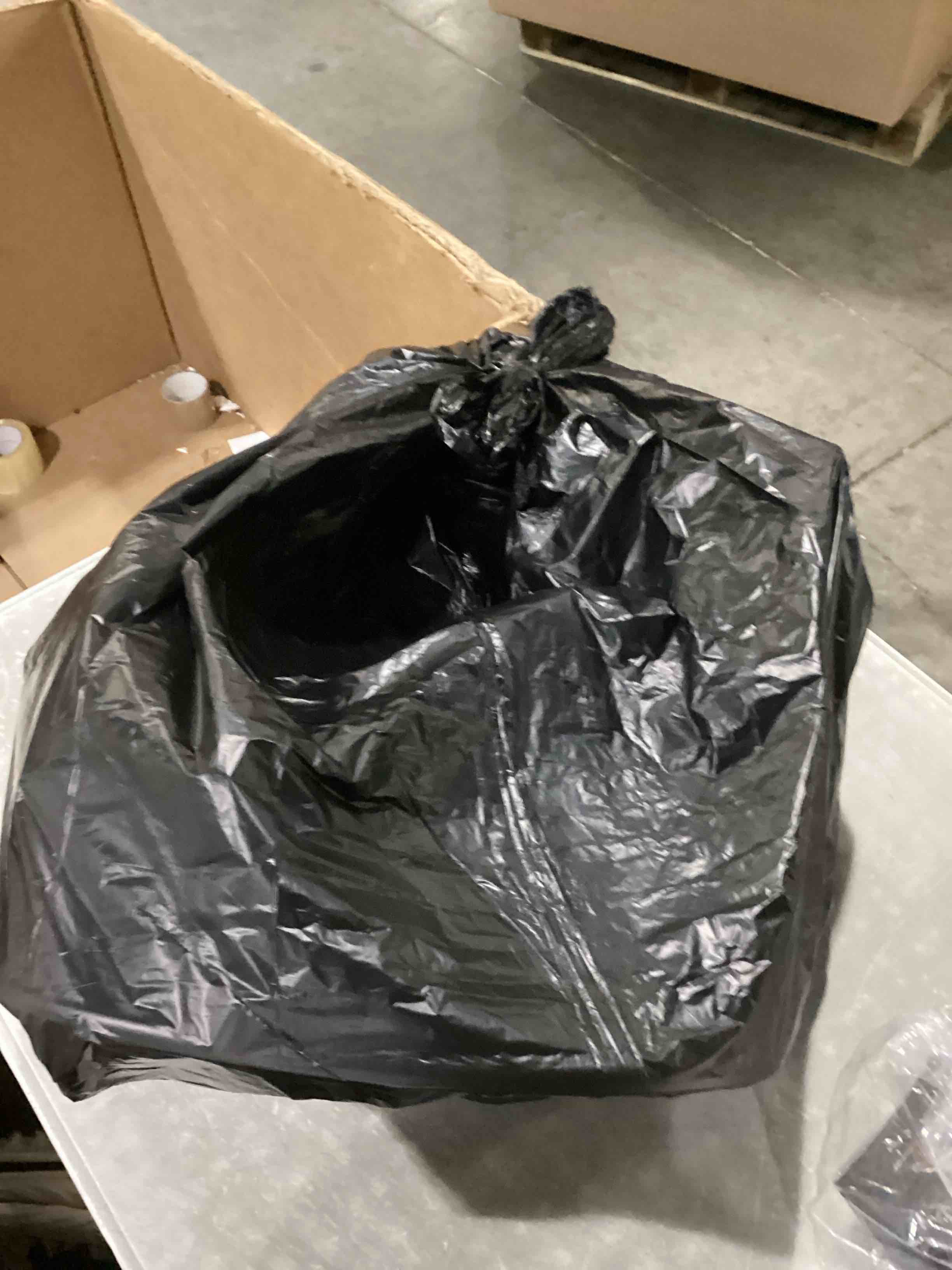 https://s3.amazonaws.com/lotting-images-prod/bidfta/PPE2344274_1751287056998.jpeg