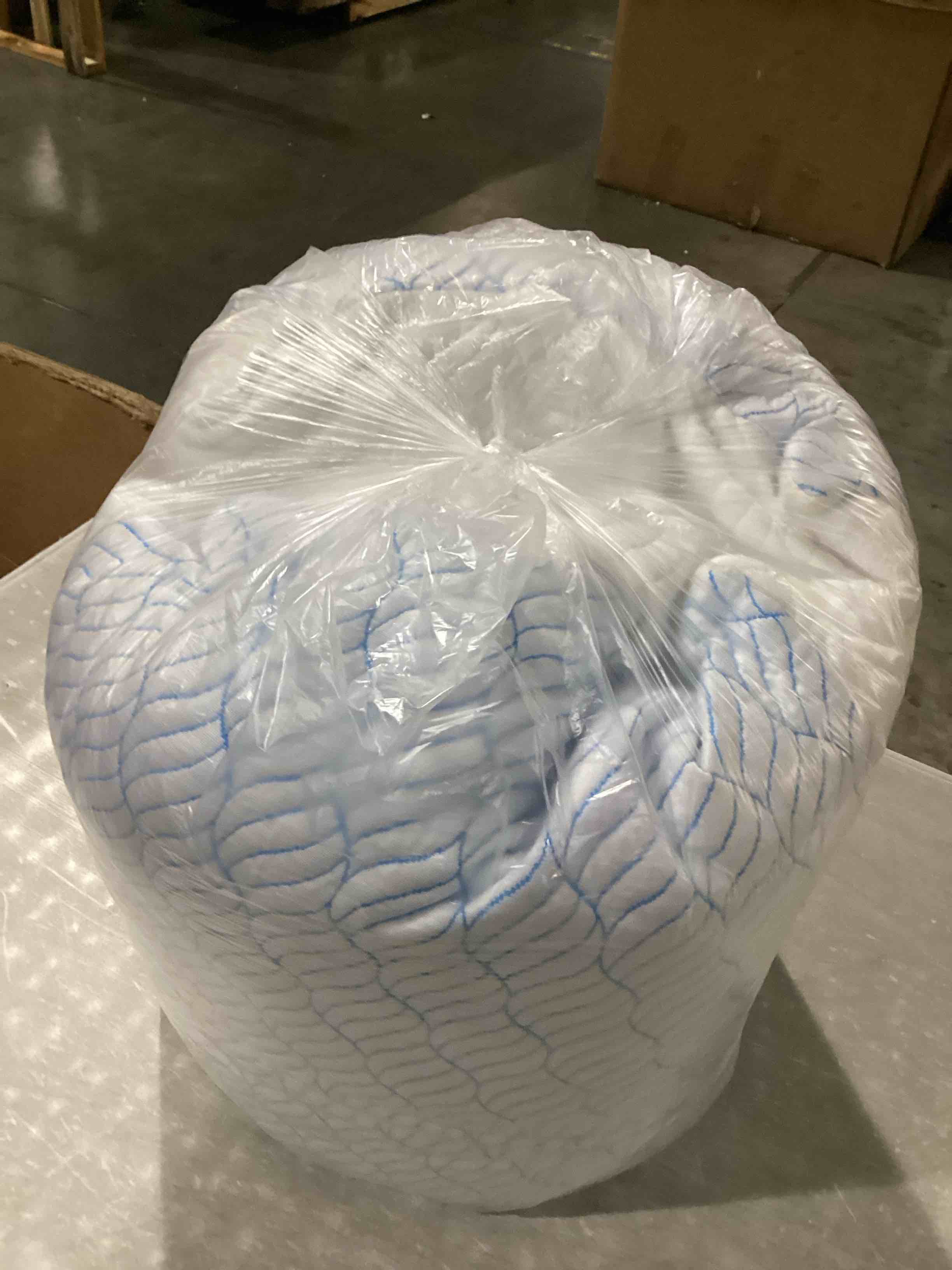https://s3.amazonaws.com/lotting-images-prod/bidfta/PPE2344287_1751289046566.jpeg
