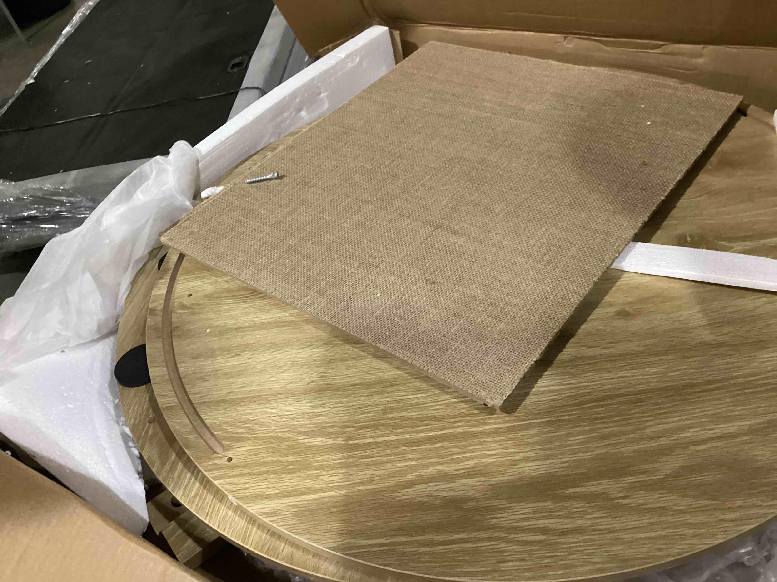 https://s3.amazonaws.com/lotting-images-prod/bidfta/PPE2344490_1751310921350.jpeg