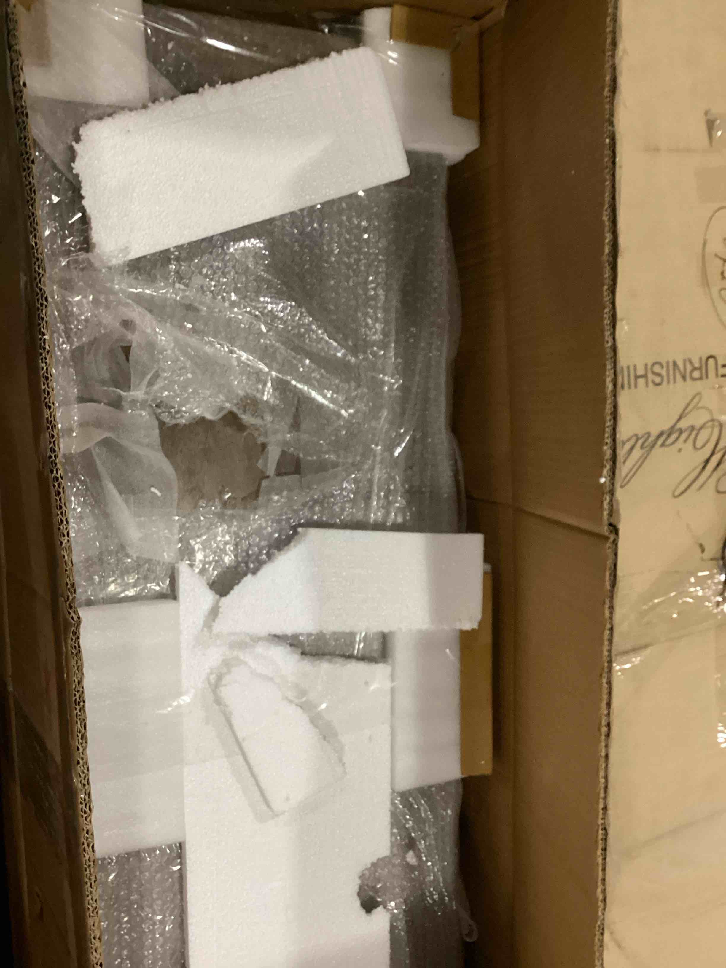 https://s3.amazonaws.com/lotting-images-prod/bidfta/PPE2347101_1750337844946.jpeg