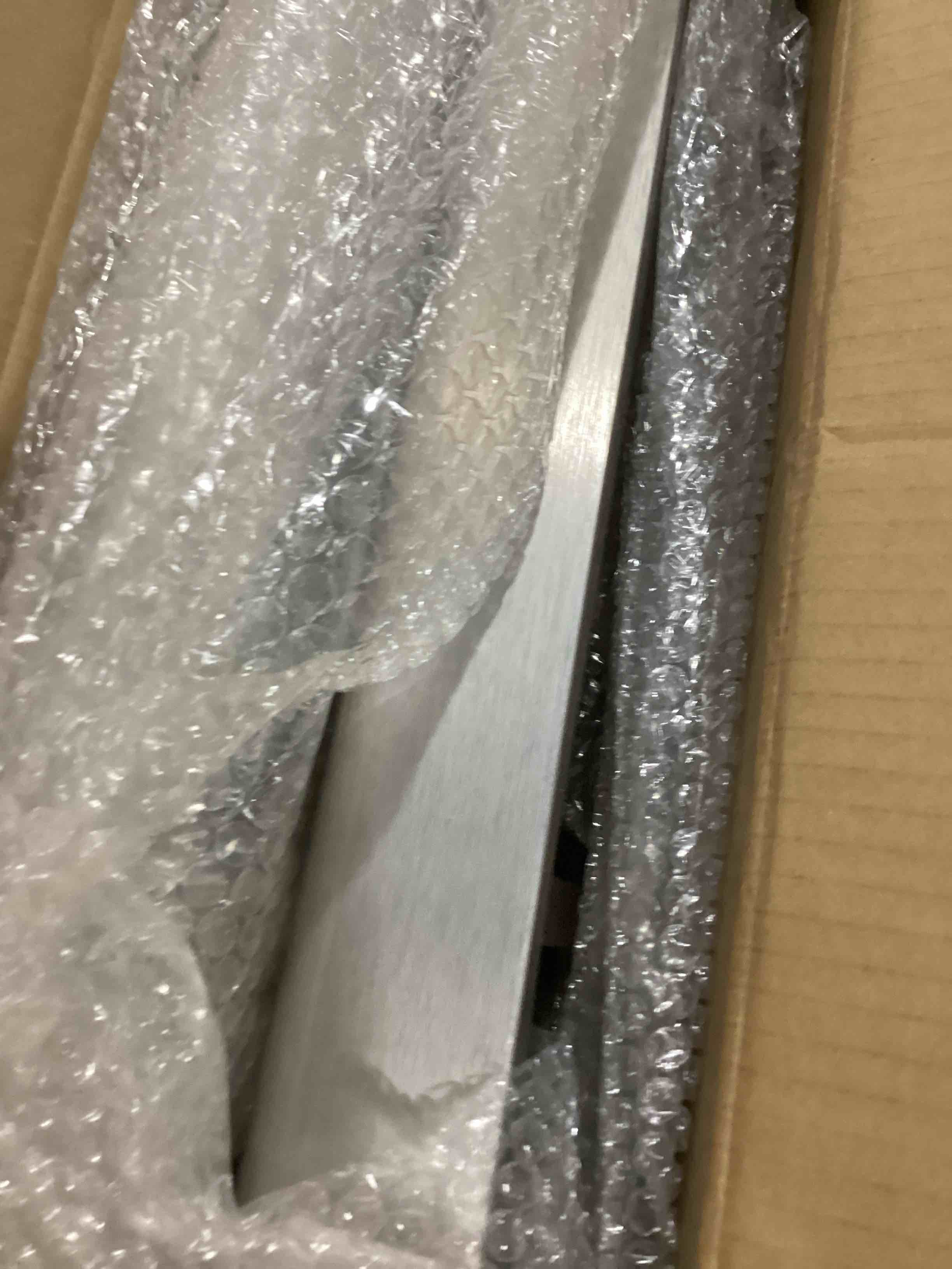 https://s3.amazonaws.com/lotting-images-prod/bidfta/PPE2347104_1750335841827.jpeg