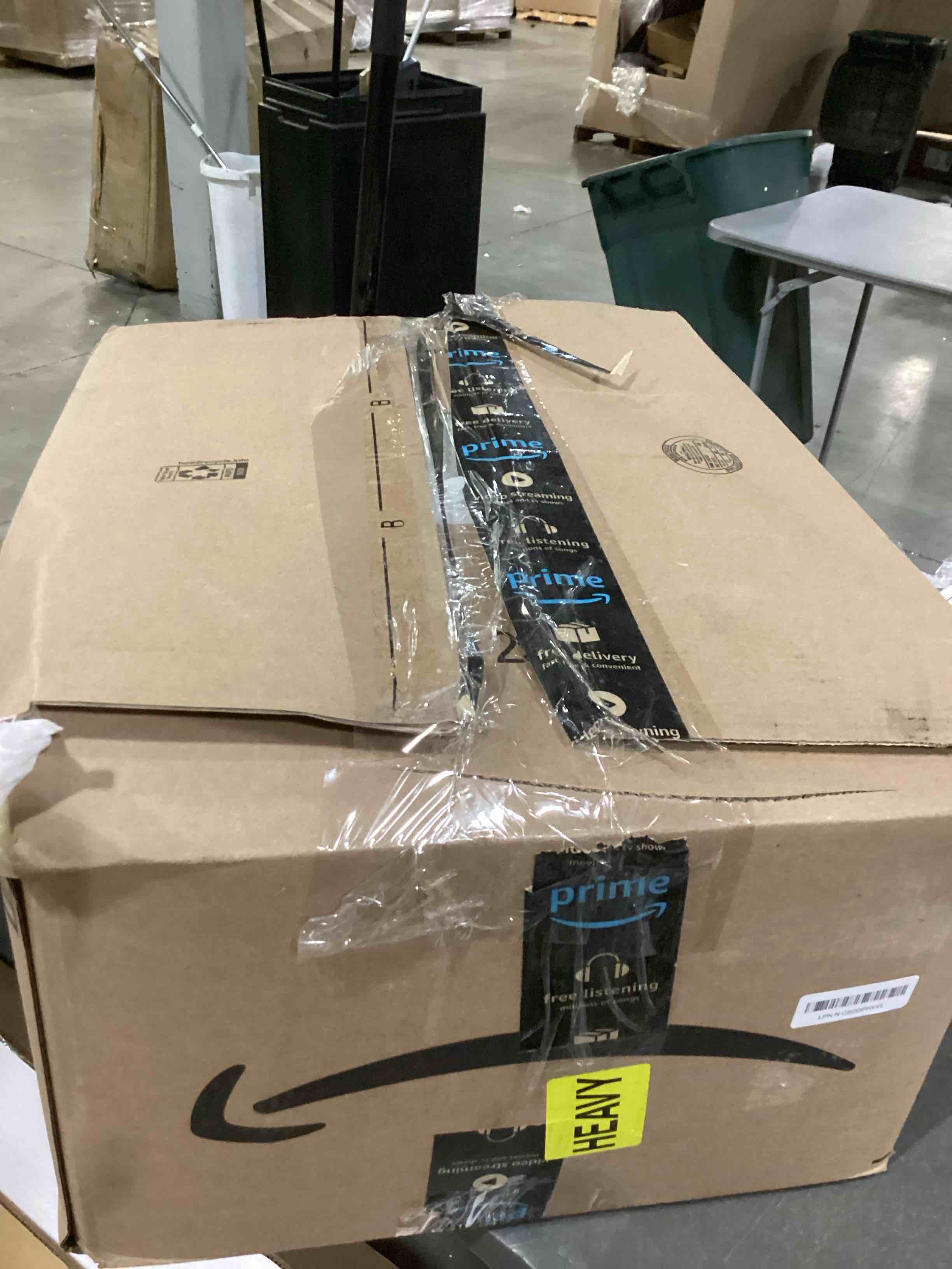 https://s3.amazonaws.com/lotting-images-prod/bidfta/PPE2347120_1750352185013.jpeg