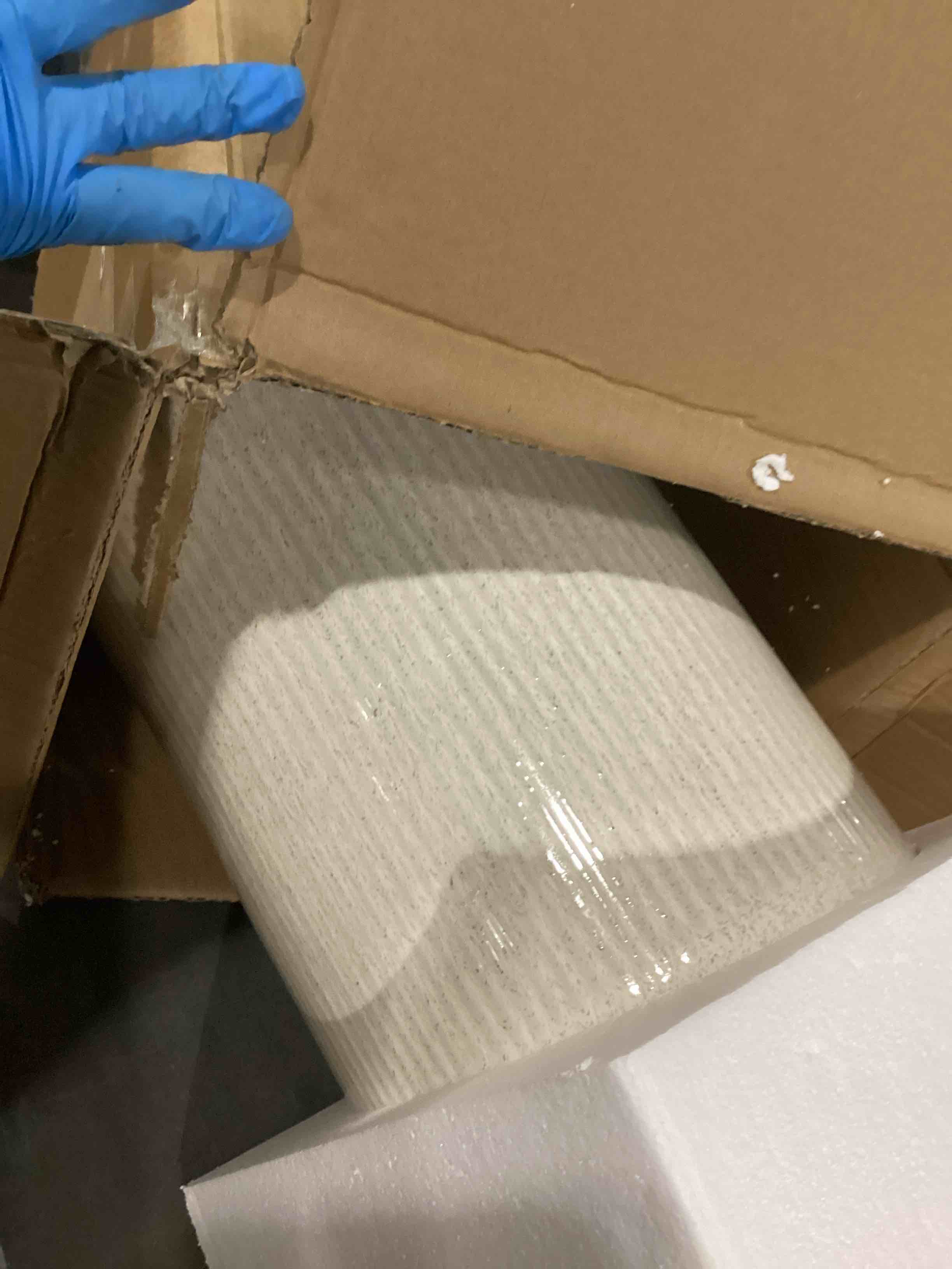 https://s3.amazonaws.com/lotting-images-prod/bidfta/PPE2347321_1750422948821.jpeg