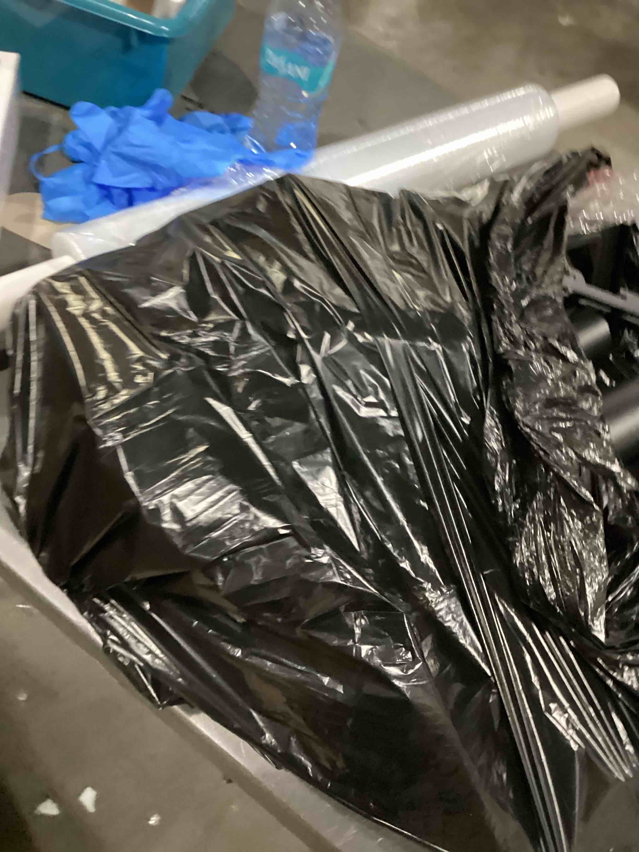 https://s3.amazonaws.com/lotting-images-prod/bidfta/PPE2348004_1751288142064.jpeg