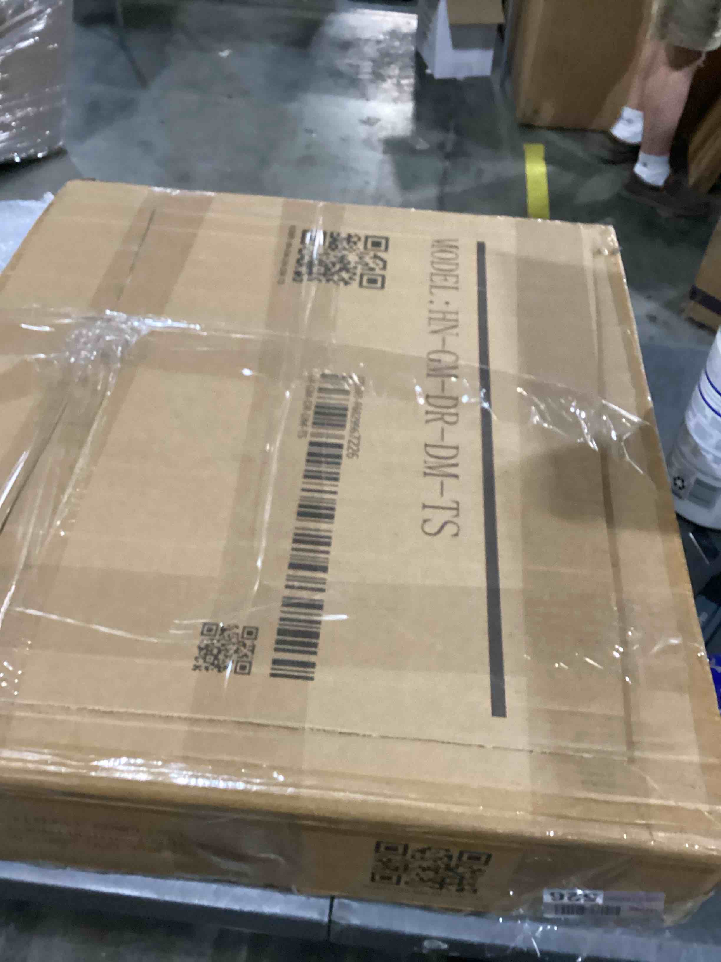 https://s3.amazonaws.com/lotting-images-prod/bidfta/PPE2348683_1751998759346.jpeg
