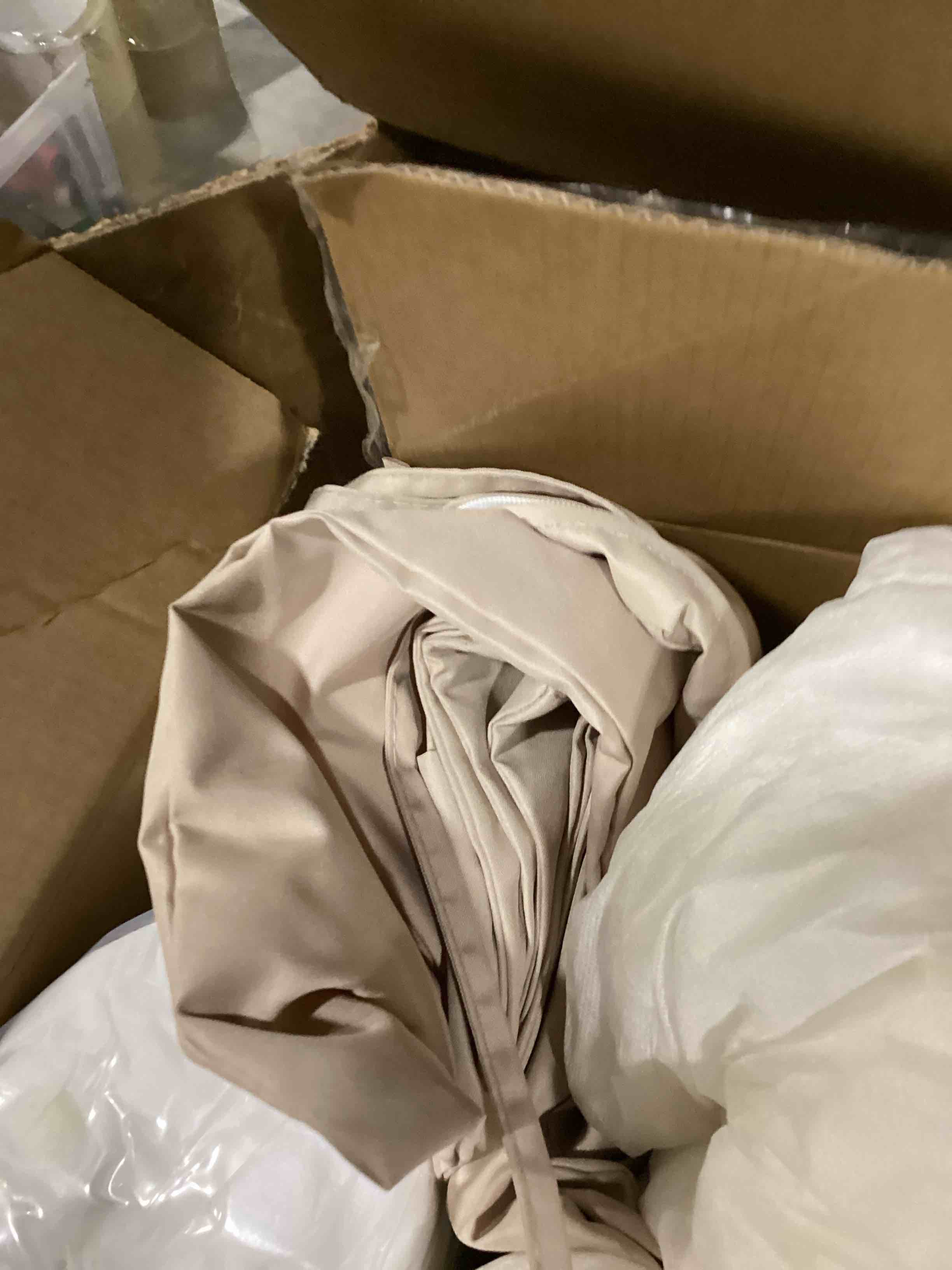 https://s3.amazonaws.com/lotting-images-prod/bidfta/PPE2350450_1749812682421.jpeg