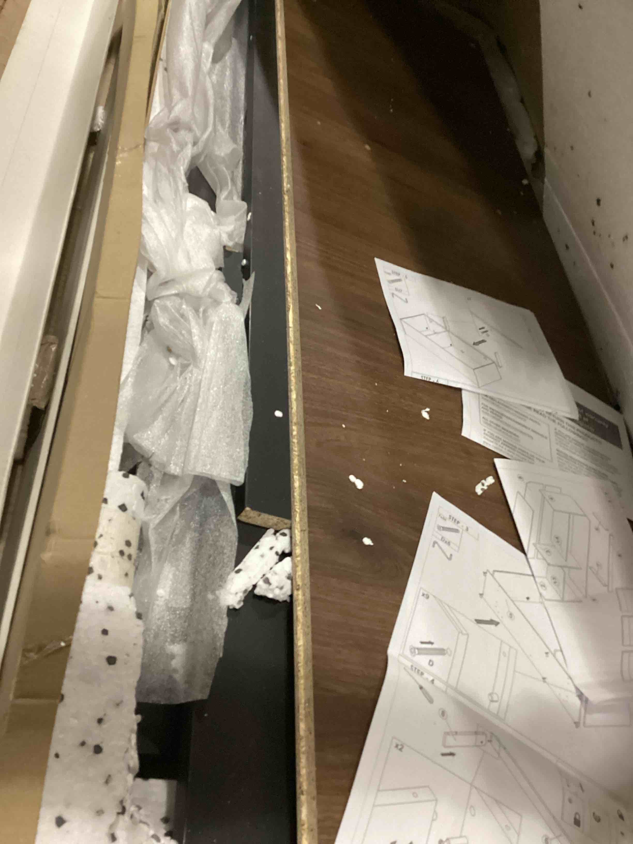 https://s3.amazonaws.com/lotting-images-prod/bidfta/PPE2350527_1749841644917.jpeg