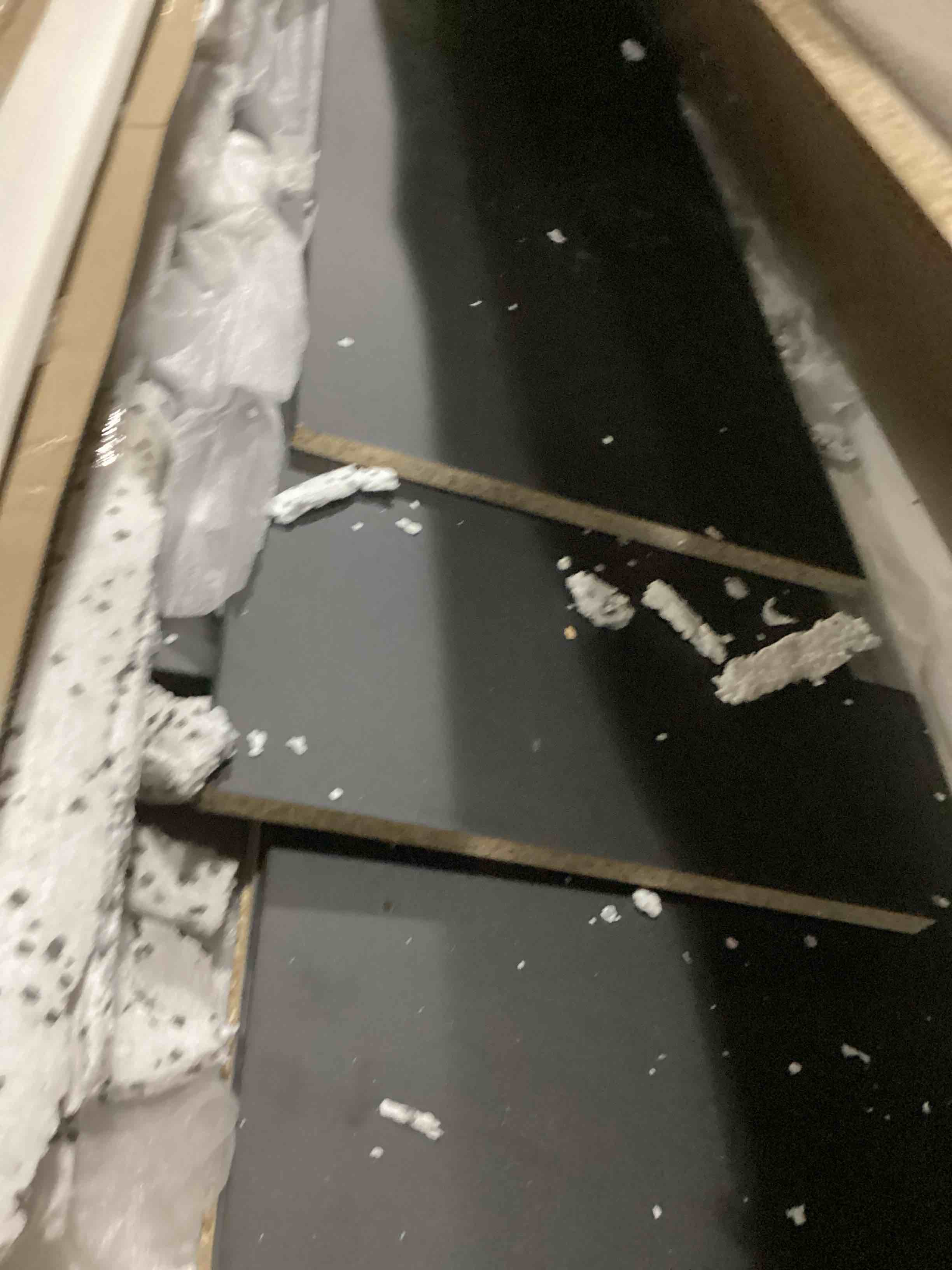 https://s3.amazonaws.com/lotting-images-prod/bidfta/PPE2350527_1749841948336.jpeg