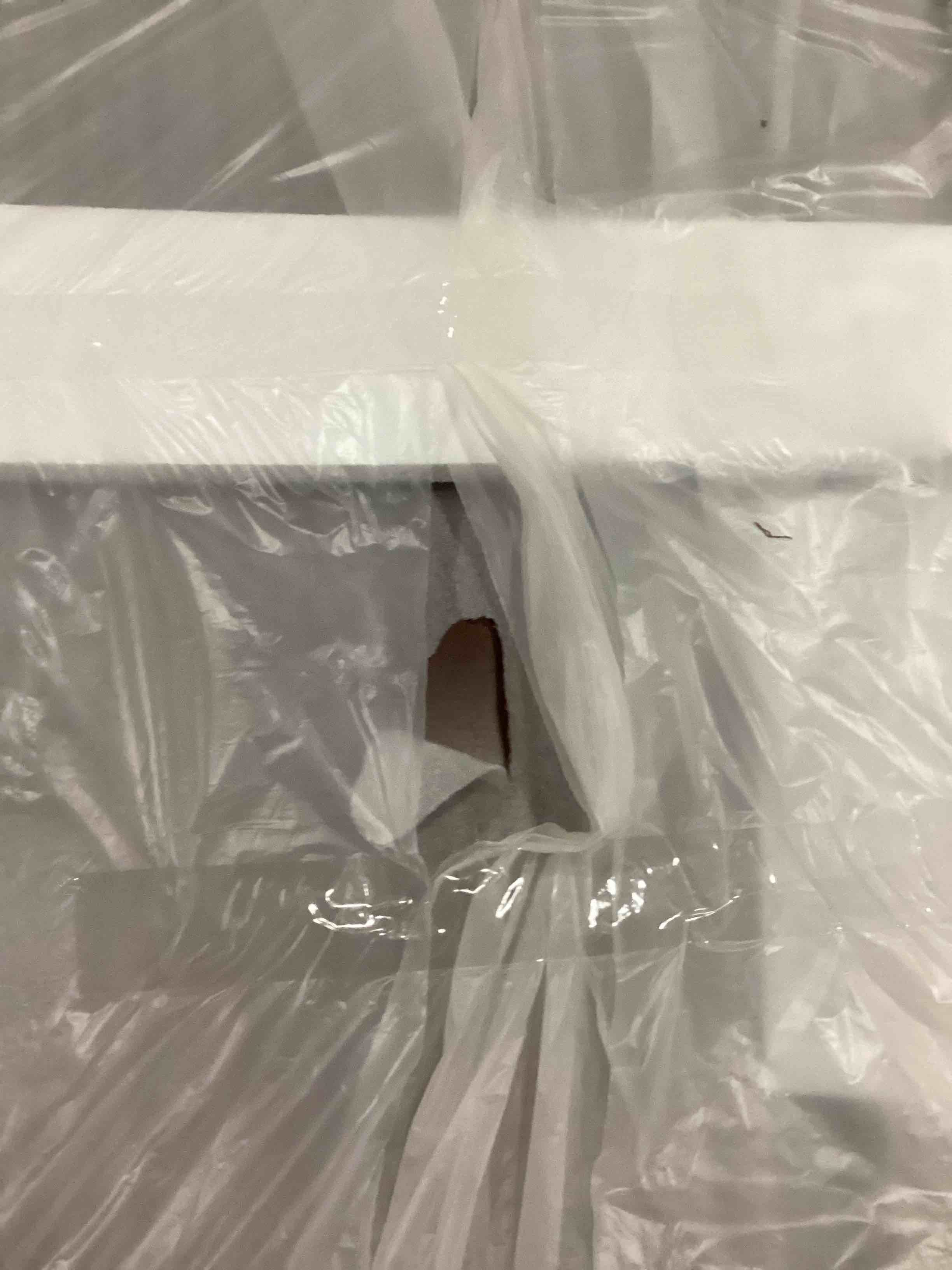 https://s3.amazonaws.com/lotting-images-prod/bidfta/PPE2350534_1749900643240.jpeg