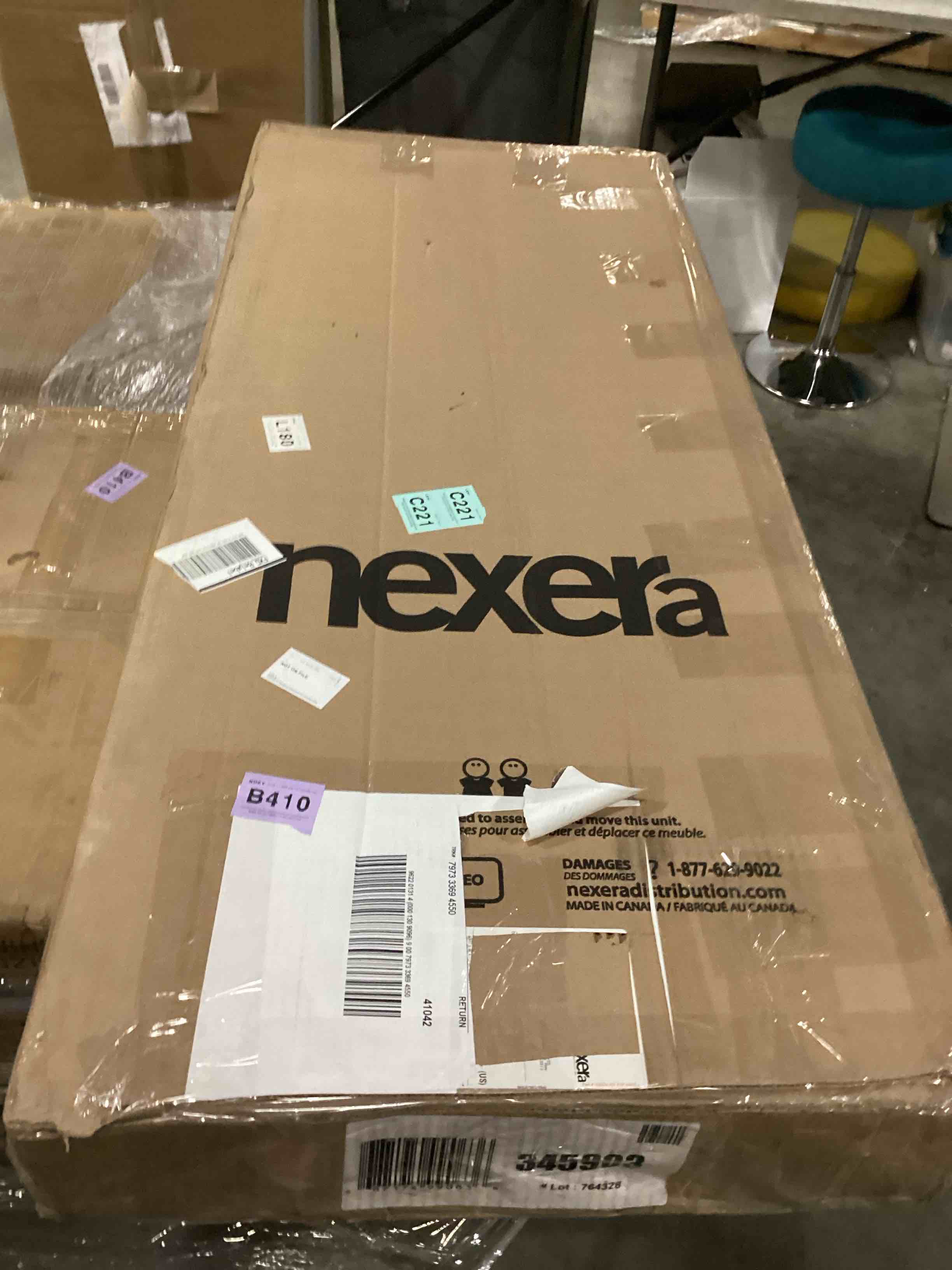 https://s3.amazonaws.com/lotting-images-prod/bidfta/PPE2350535_1749900940835.jpeg