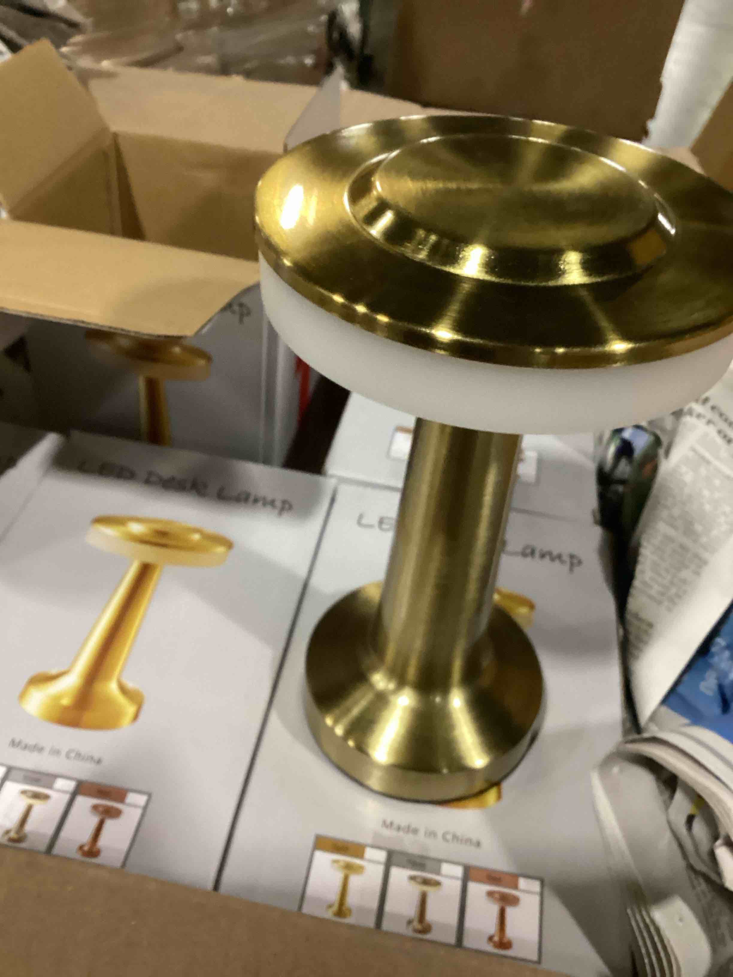 https://s3.amazonaws.com/lotting-images-prod/bidfta/PPE2350627_1749918896159.jpeg