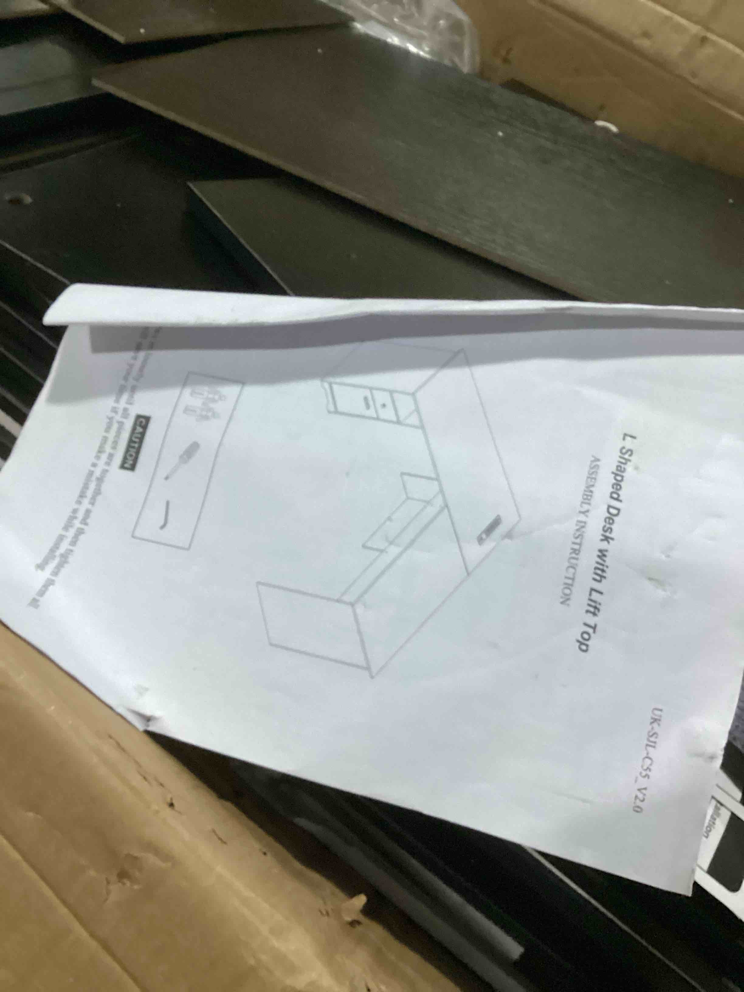 https://s3.amazonaws.com/lotting-images-prod/bidfta/PPE2350732_1750100532067.jpeg