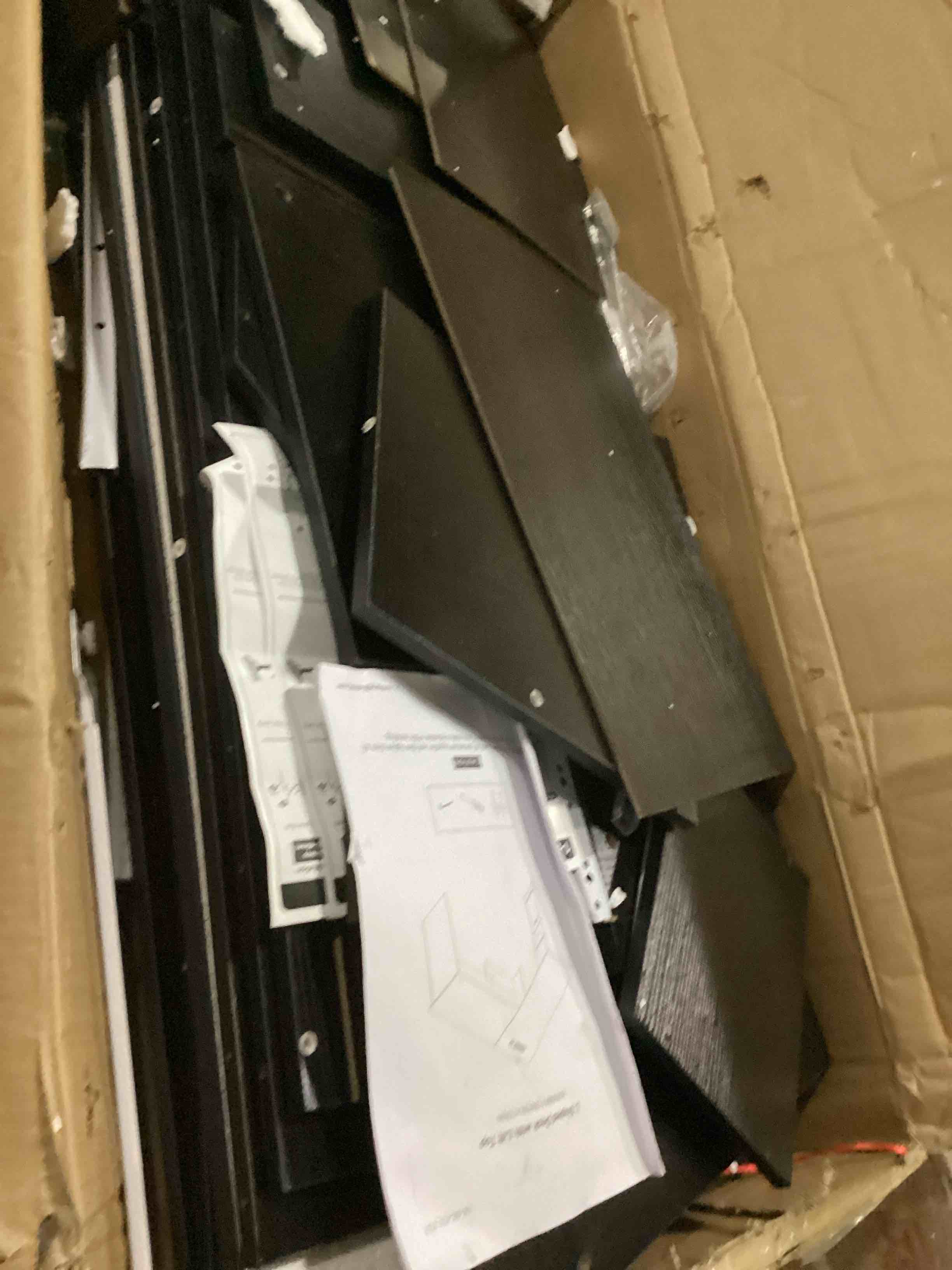 https://s3.amazonaws.com/lotting-images-prod/bidfta/PPE2350732_1750100536874.jpeg