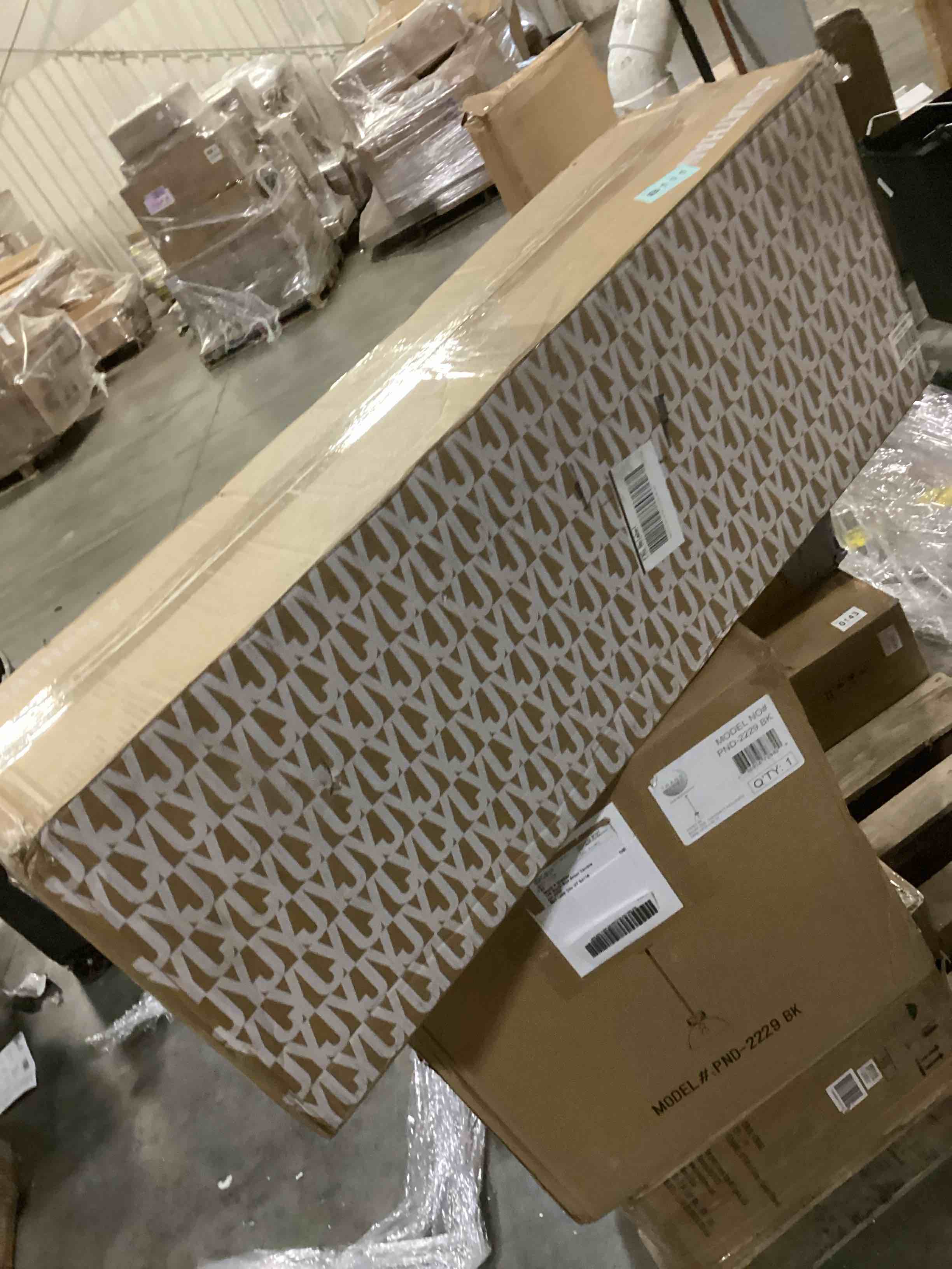 https://s3.amazonaws.com/lotting-images-prod/bidfta/PPE2350798_1750178116003.jpeg