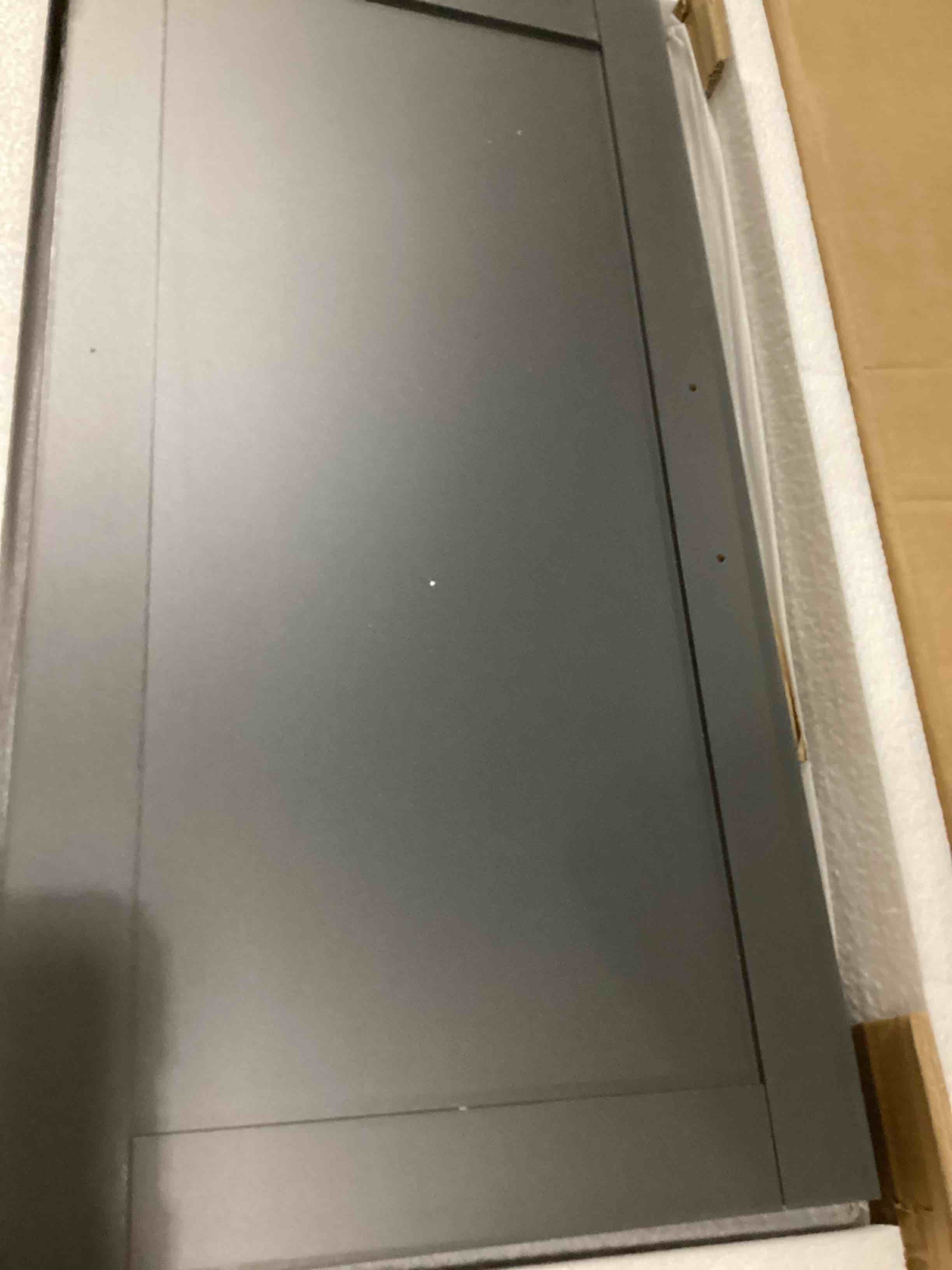 https://s3.amazonaws.com/lotting-images-prod/bidfta/PPE2350883_1750259255477.jpeg