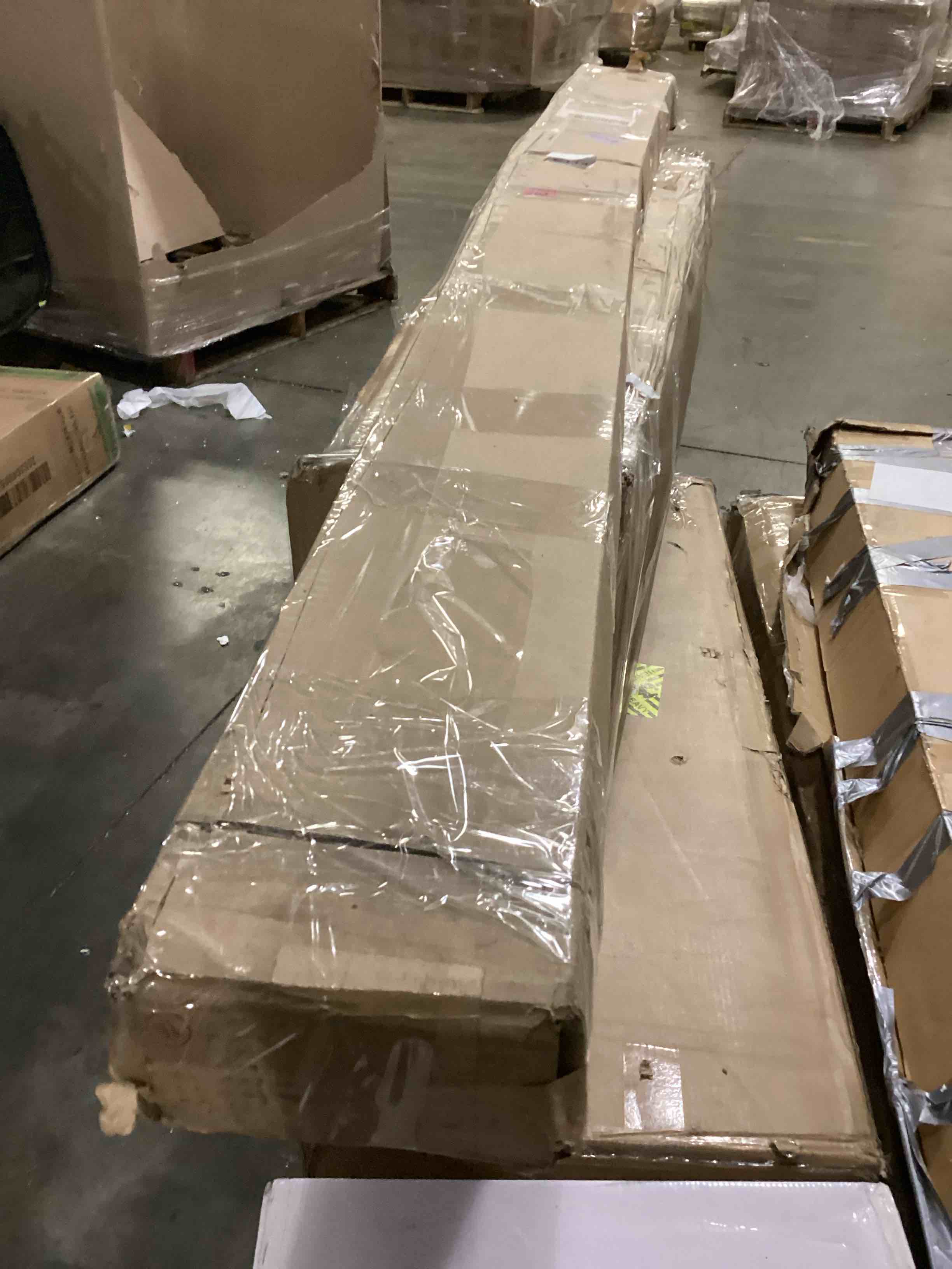 https://s3.amazonaws.com/lotting-images-prod/bidfta/PPE2350890_1750261310159.jpeg