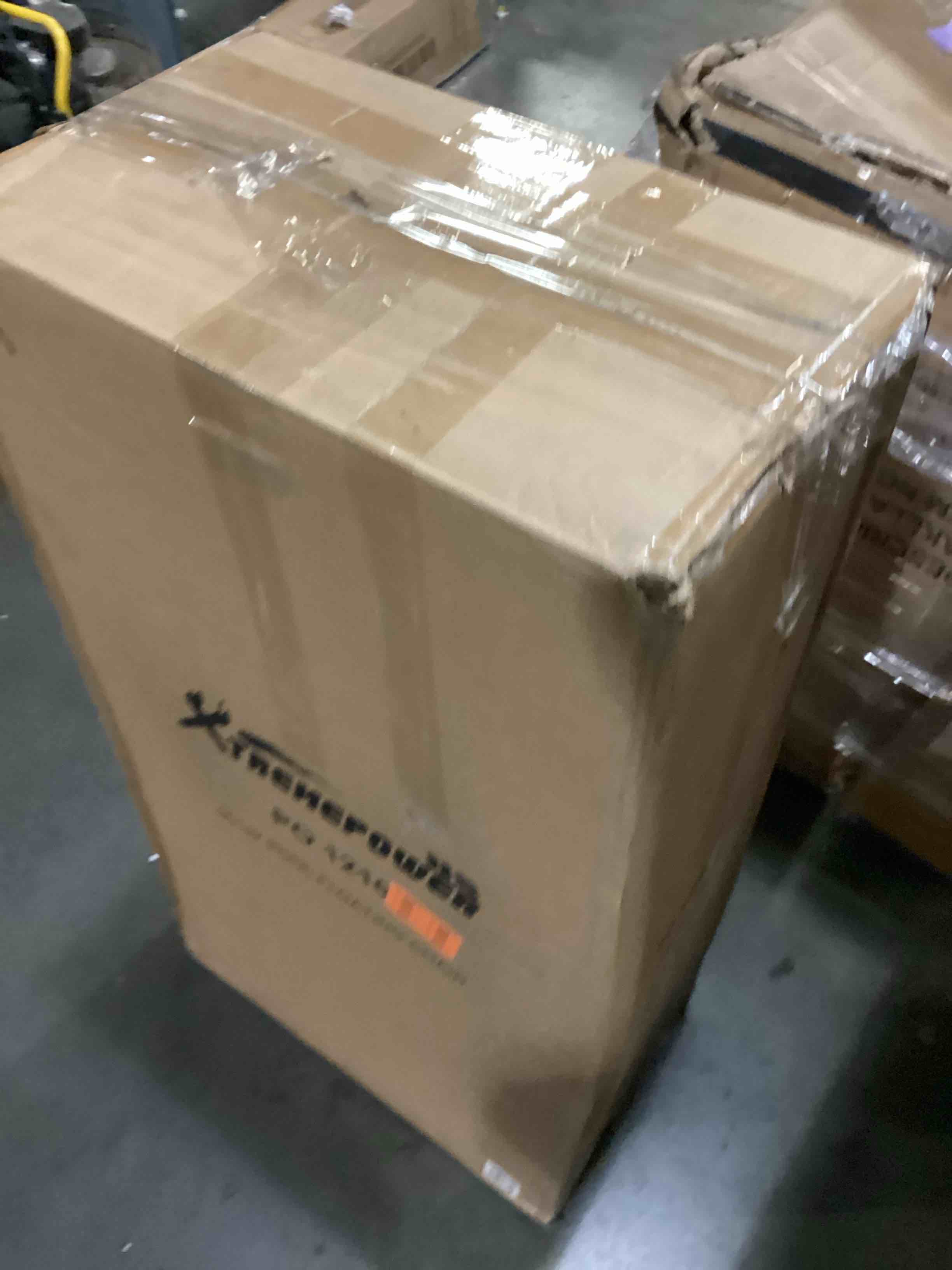 https://s3.amazonaws.com/lotting-images-prod/bidfta/PPE2350901_1750266408858.jpeg