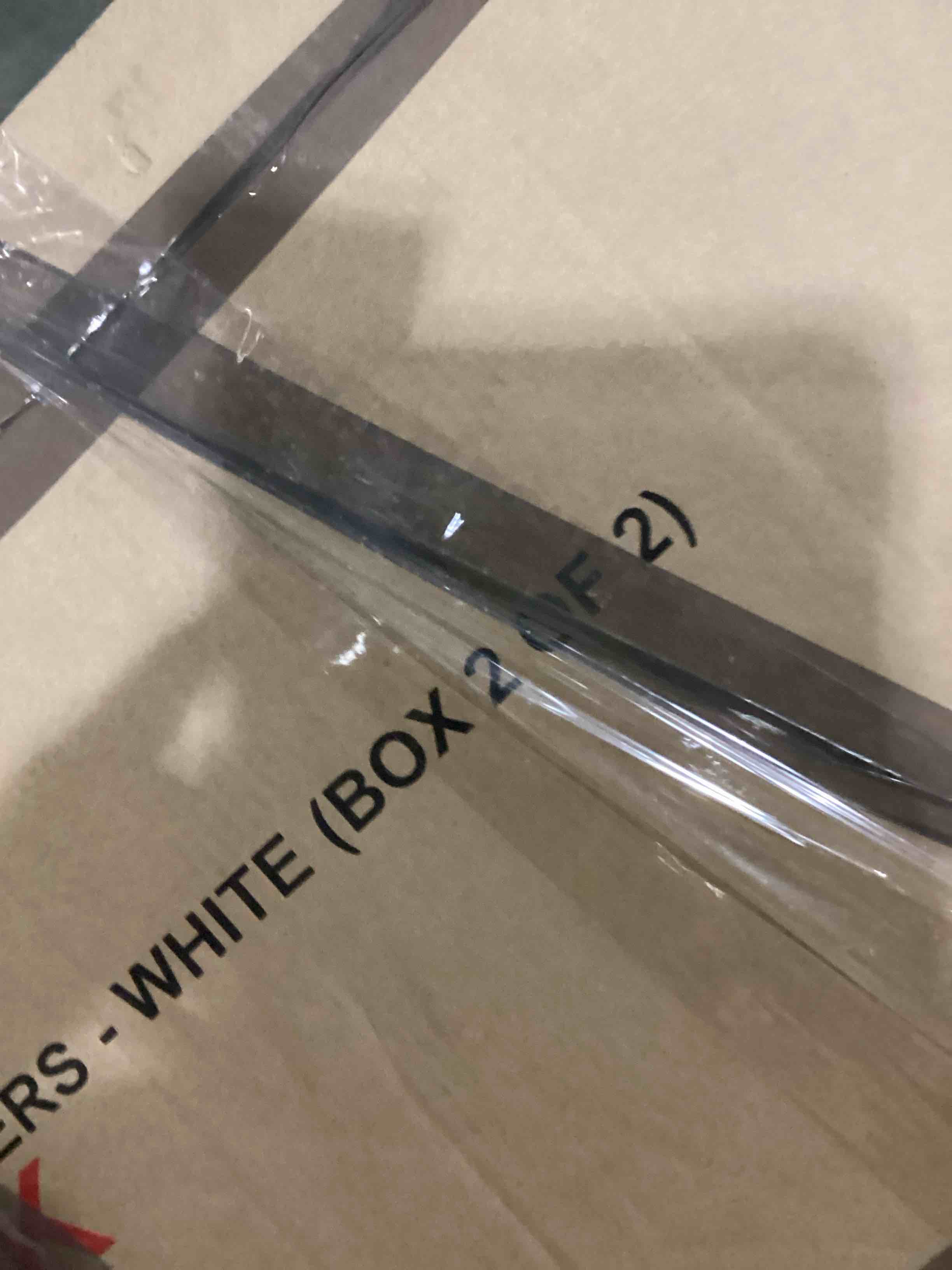 https://s3.amazonaws.com/lotting-images-prod/bidfta/PPE2350915_1750269353593.jpeg