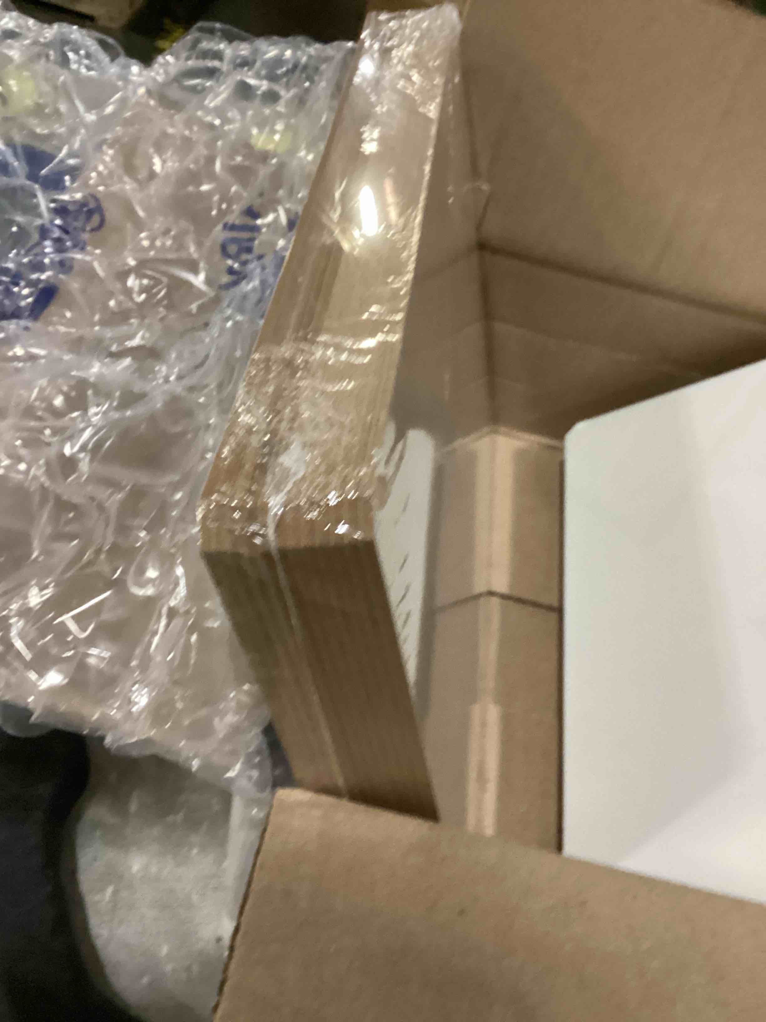 https://s3.amazonaws.com/lotting-images-prod/bidfta/PPE2350958_1750340144034.jpeg