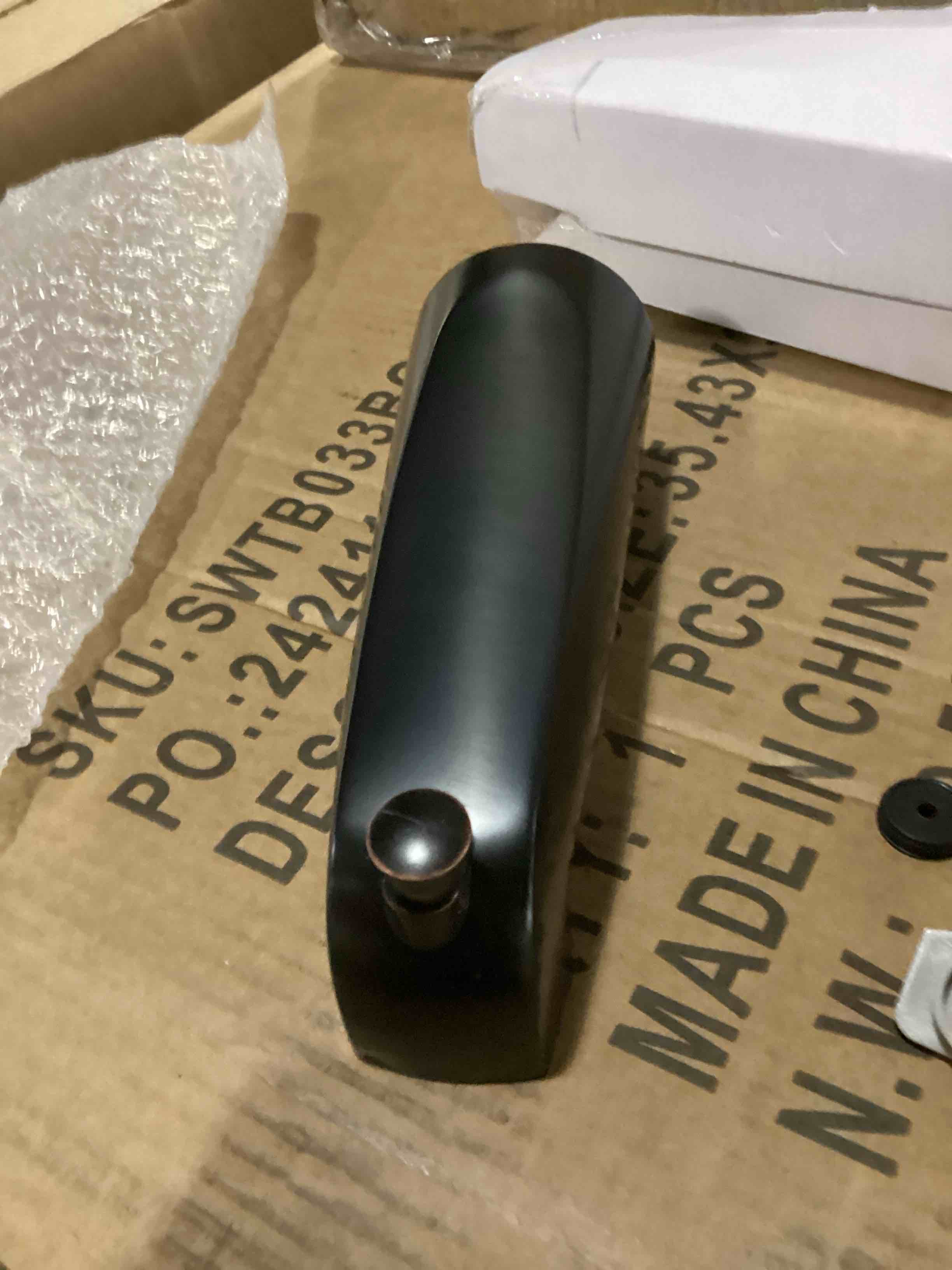 https://s3.amazonaws.com/lotting-images-prod/bidfta/PPE2350986_1750351211574.jpeg