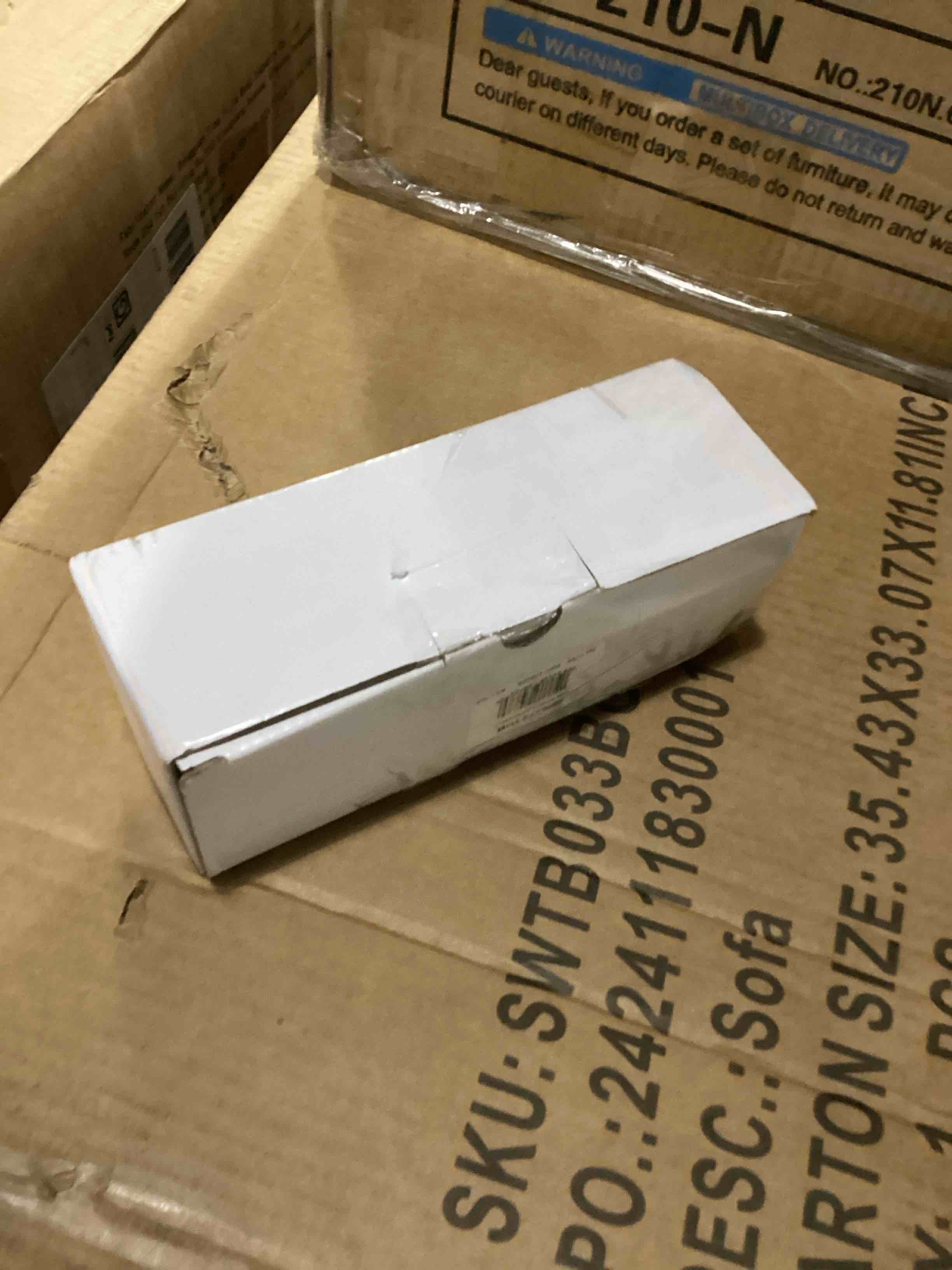https://s3.amazonaws.com/lotting-images-prod/bidfta/PPE2350986_1750351247594.jpeg